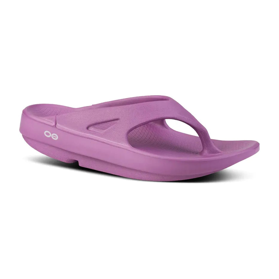 OOFOS Unisex OOriginal Sandal in Plum Unisex Footwear