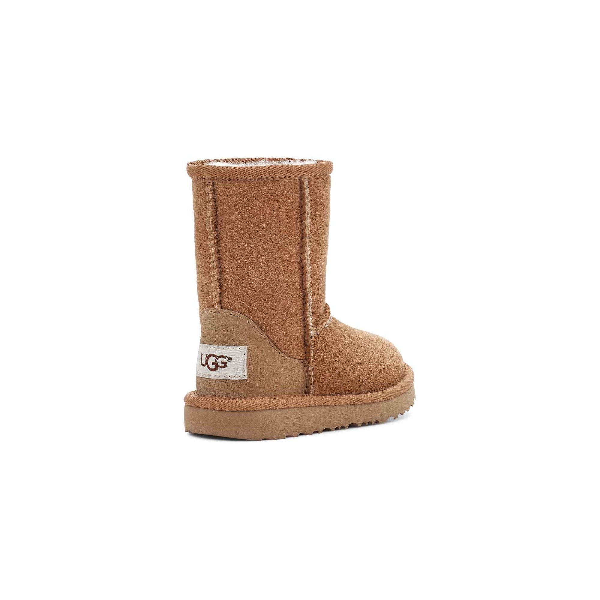 UGG Toddler's Classic II Boot in Chestnut Kid