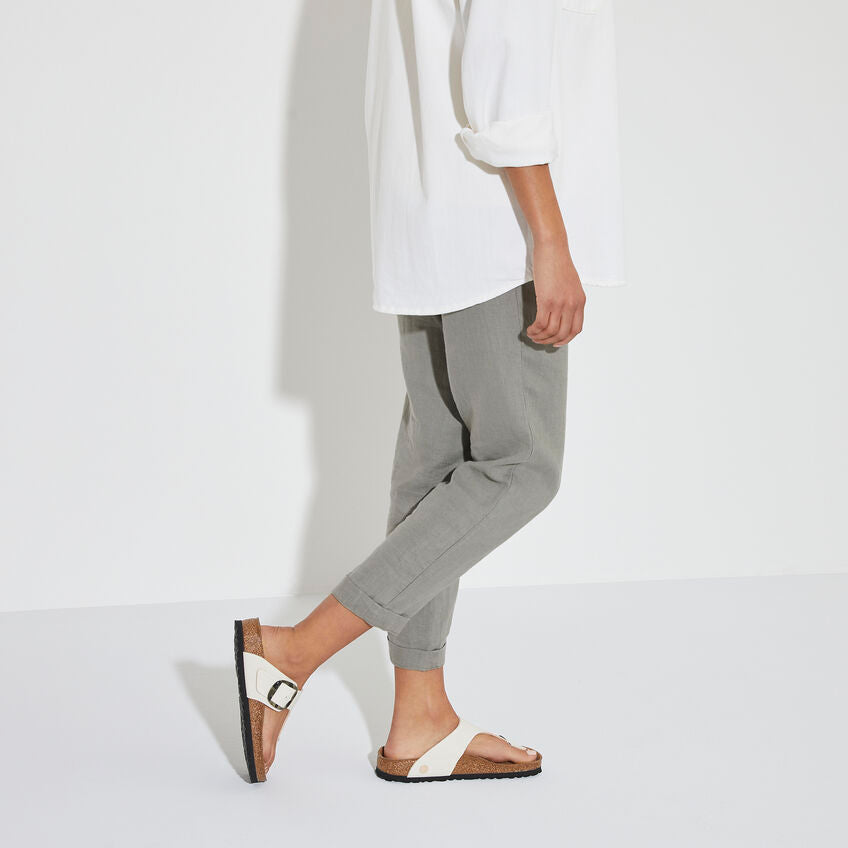Birkenstock Gizeh Vegan Big Buckle Textile in Eggshell Women's Footwear