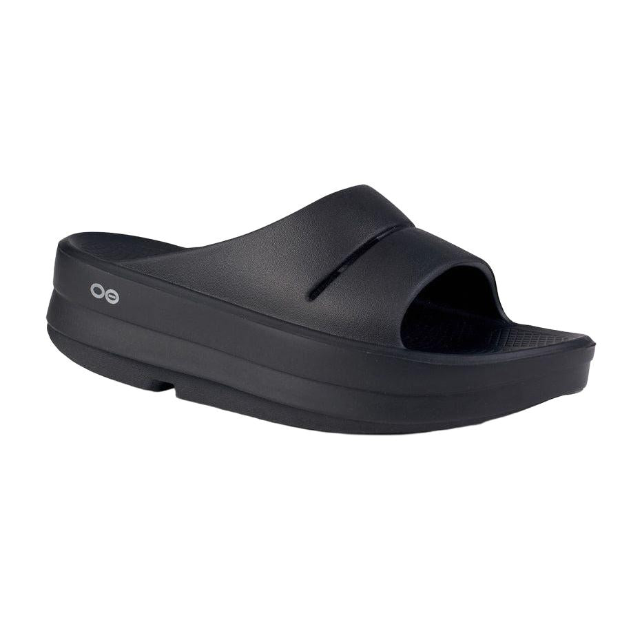 OOFOS Women's OOmega OOahh Sandal in Black