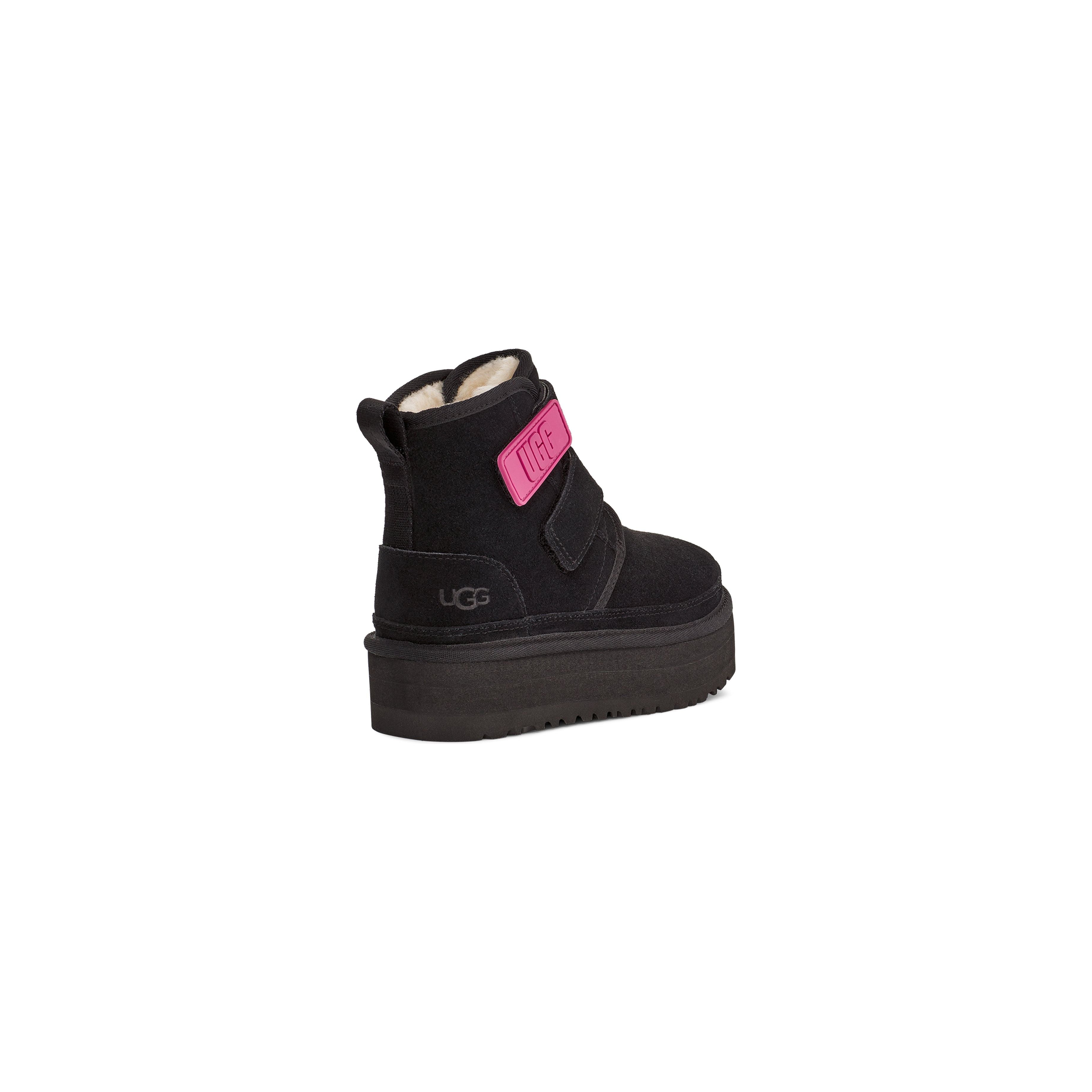 UGG Kid's Neumel Platform in Black Kid's Footwear