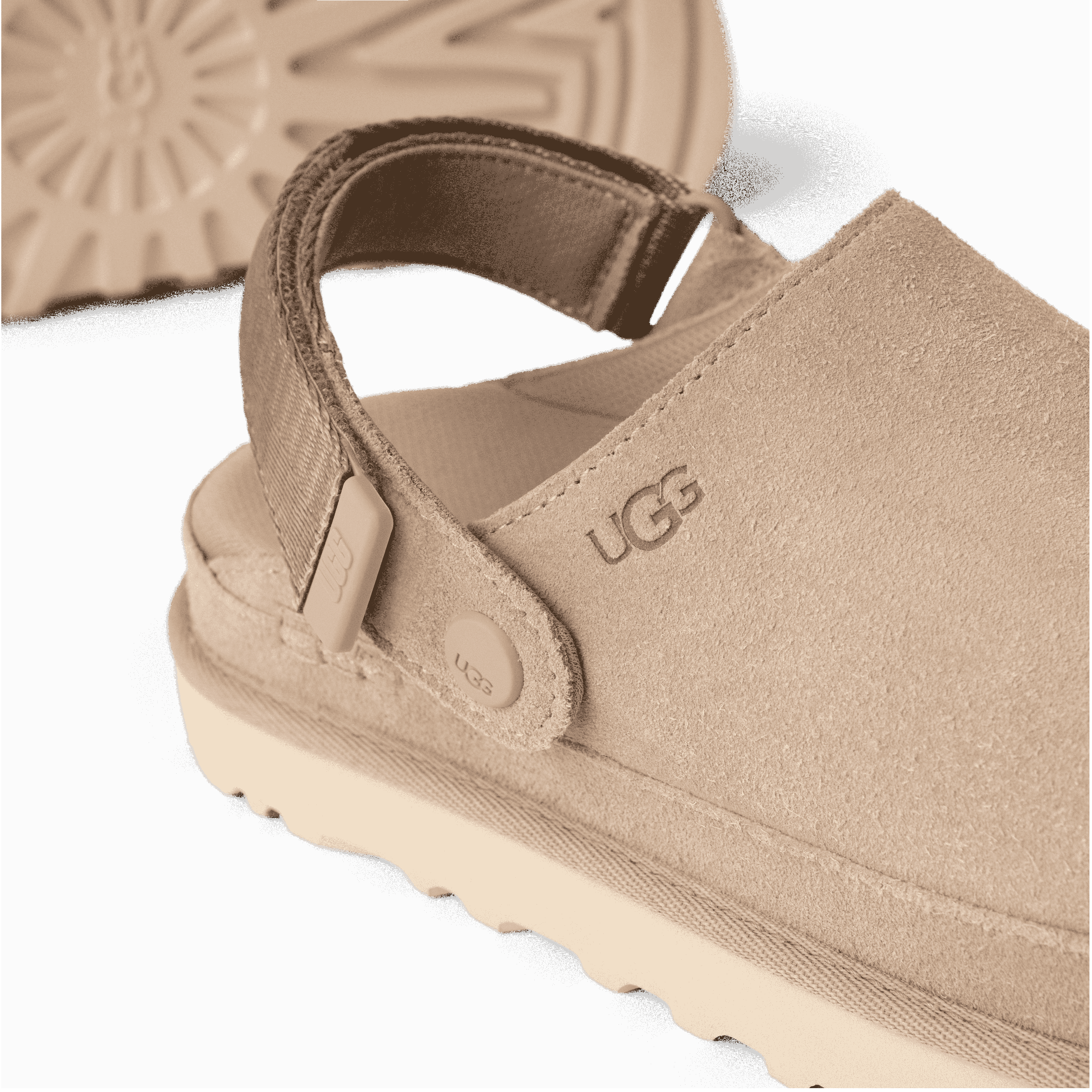 UGG Women Goldenstar Clog Sand + UGG Care Kit Bundle-Footprint USA