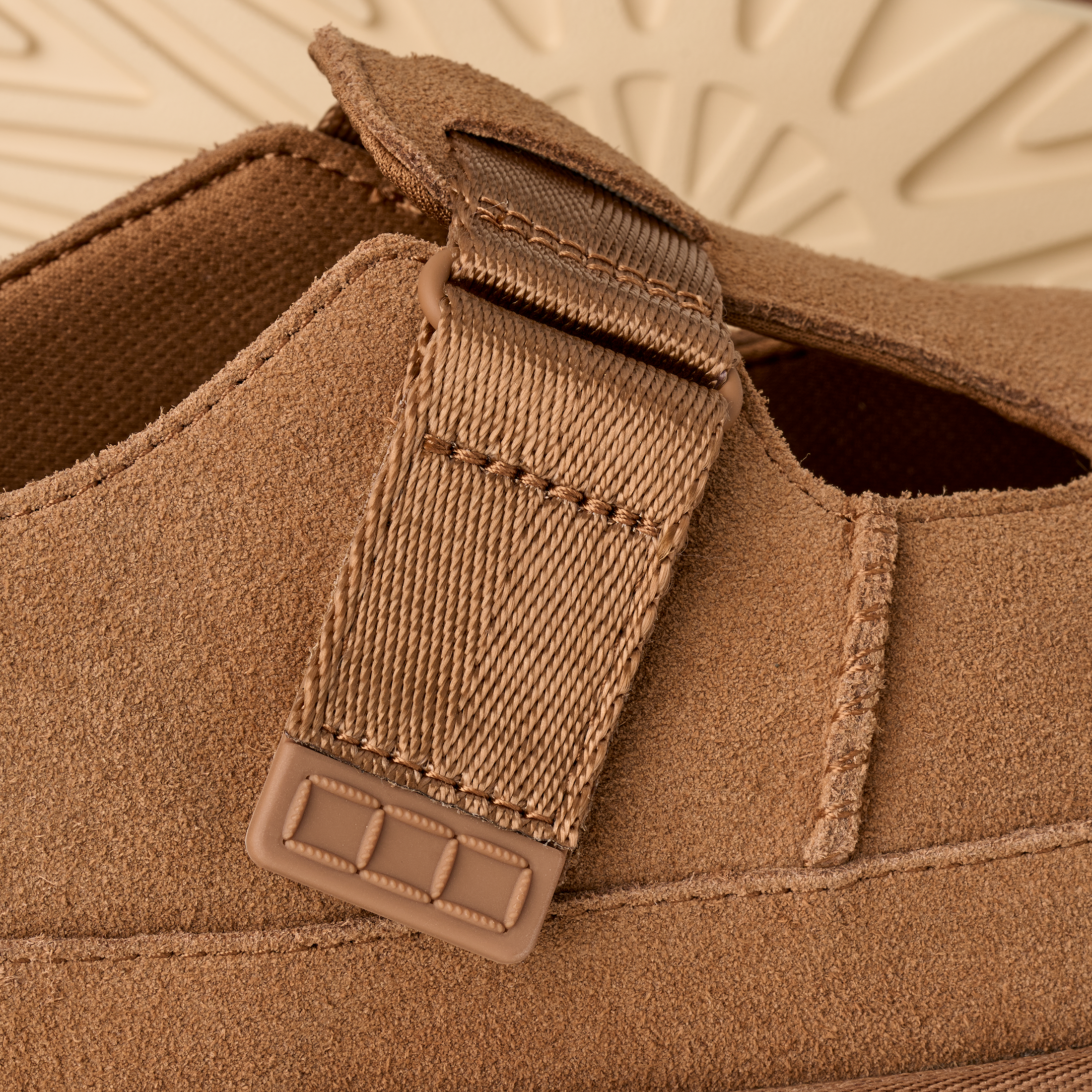 UGG Women's Goldenstar Mary Jane in Chestnut