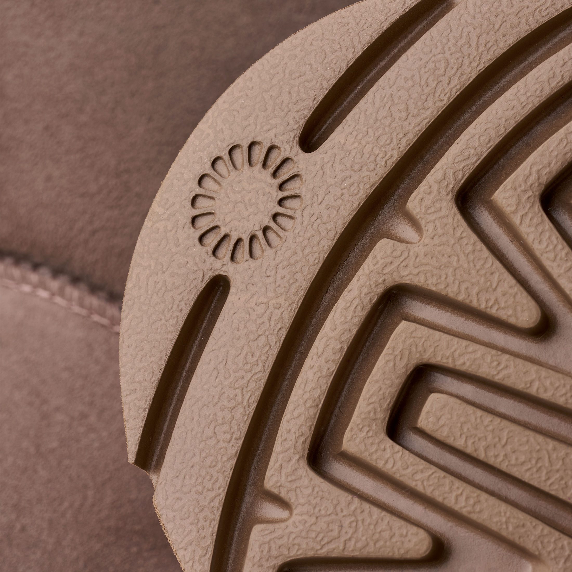 UGG Women's Esmee Boot | Caribou