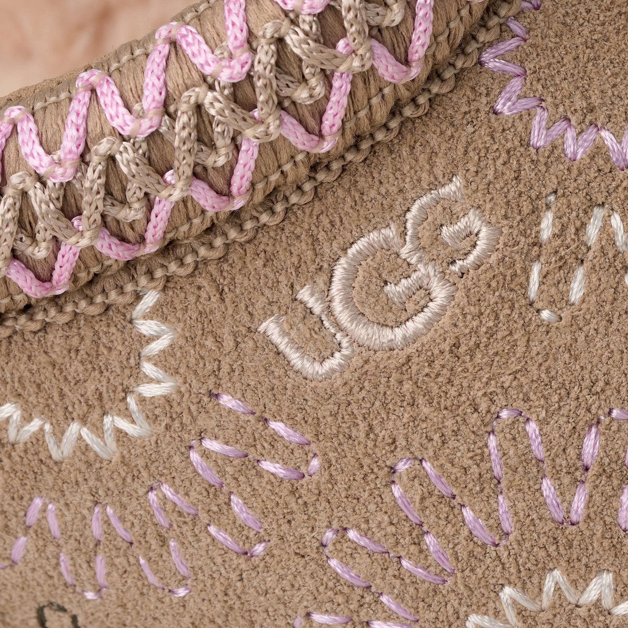 UGG Kid's Tazz Sun Stitch in Mustard Seed