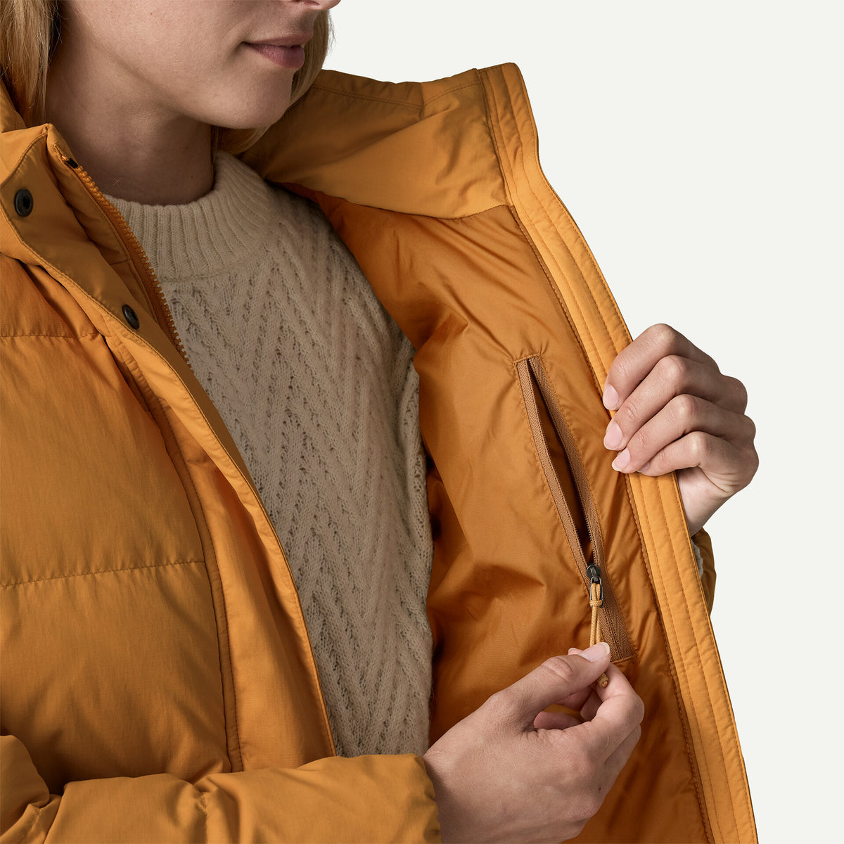 Patagonia Women's Sisar Down Hoody Jacket
