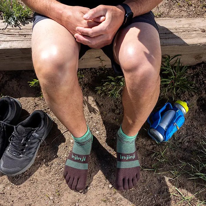 Injinji Men's Trail Midweight Mini-Crew in Mint