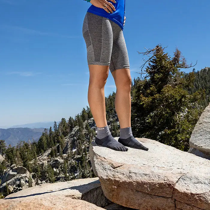 Injinji Women's Trail Midweight Mini Crew in Granite