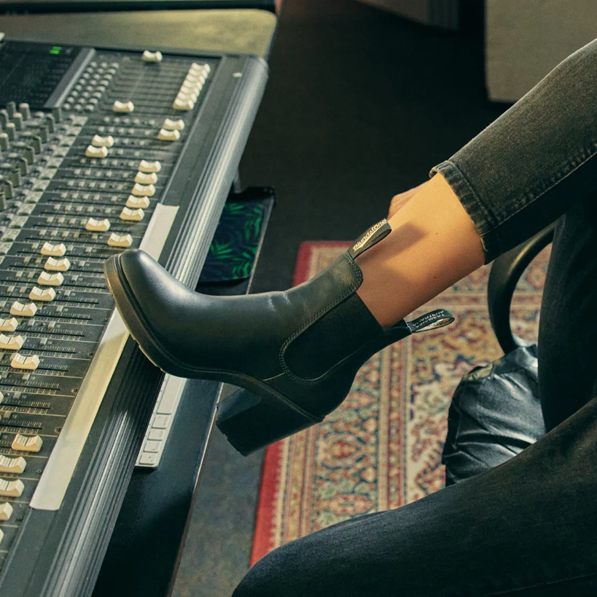 Blundstone Women's Series 2365 High Heeled Boots in Black  Women's Boots