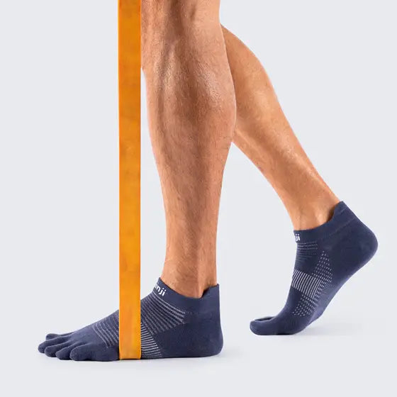 Injinji Men's Performance Run No Show Ultra Thin Sock in Navy Accessories