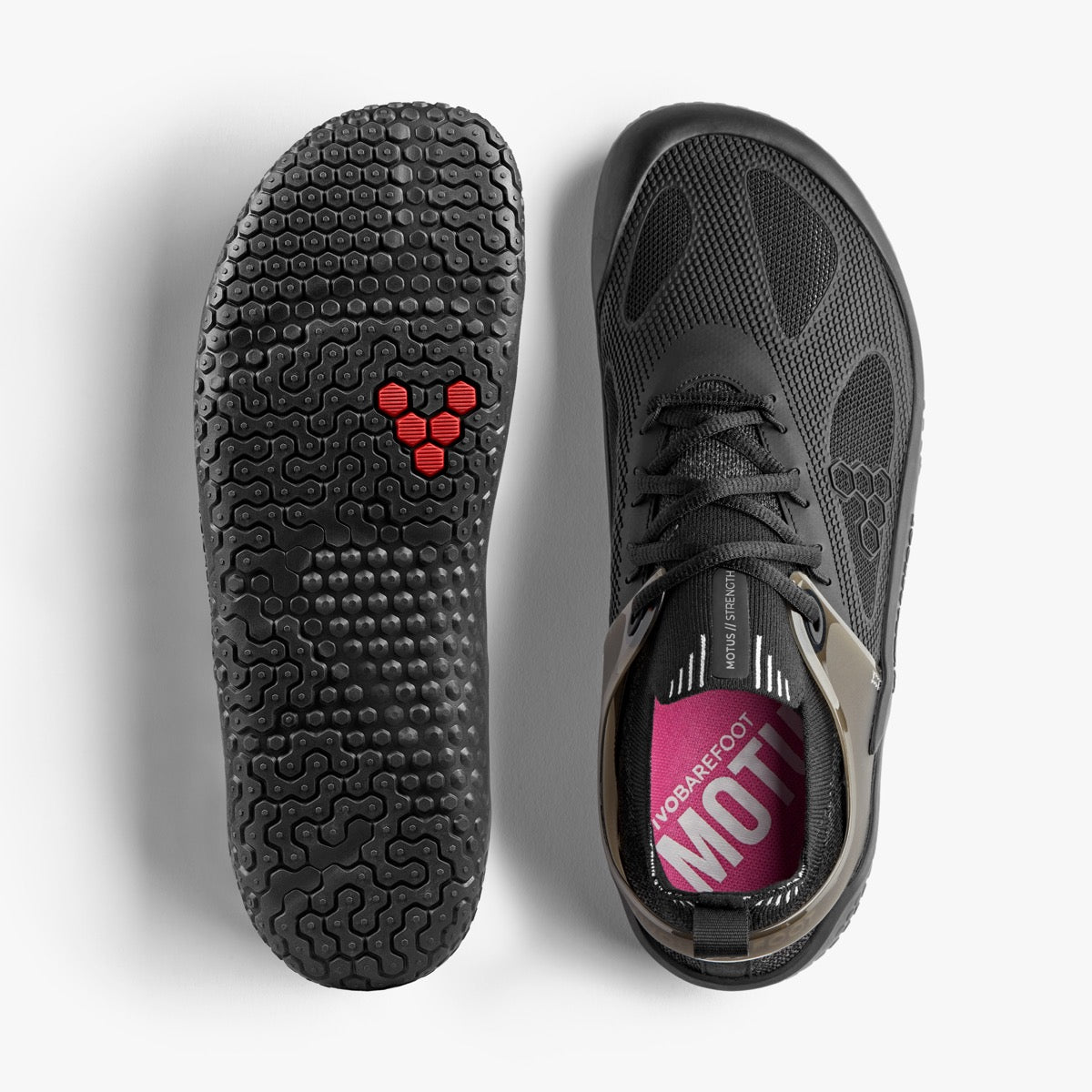 Vivobarefoot Men's Motus Strength in Obsidian Men's Footwear