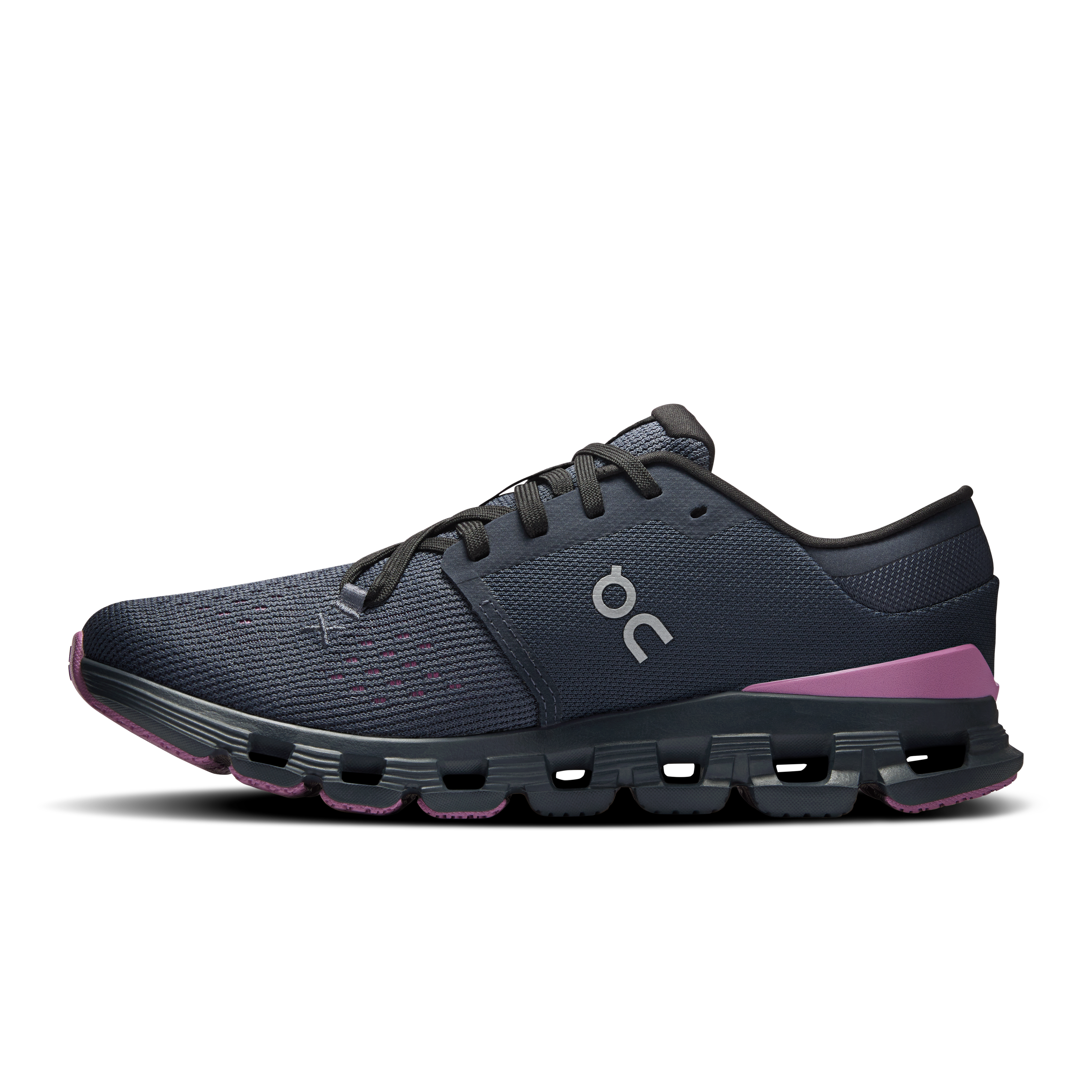On Running Women's Cloud X 4 in Navy/Sakura