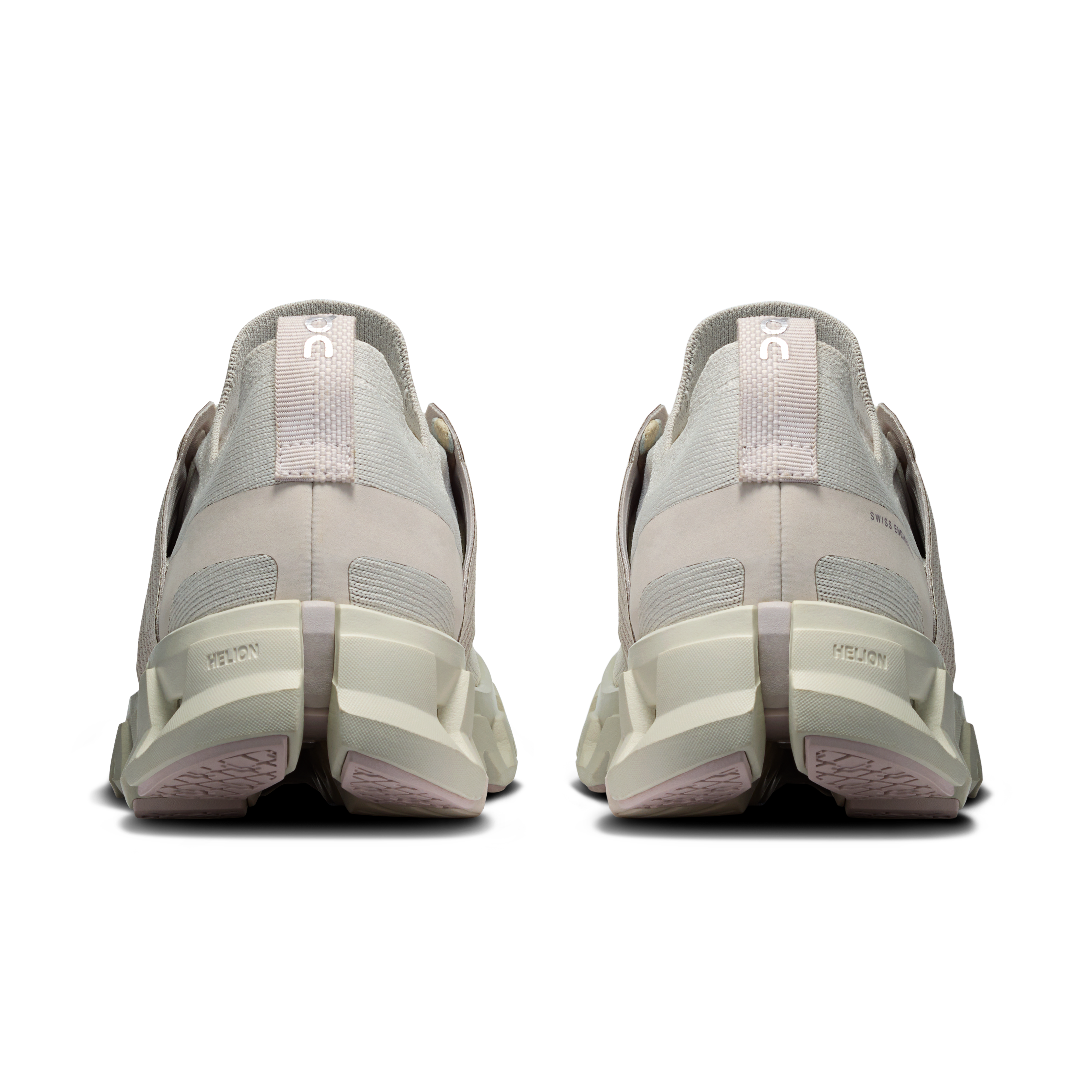 On Running Women's Cloudswift 4 in Wolf/Sand