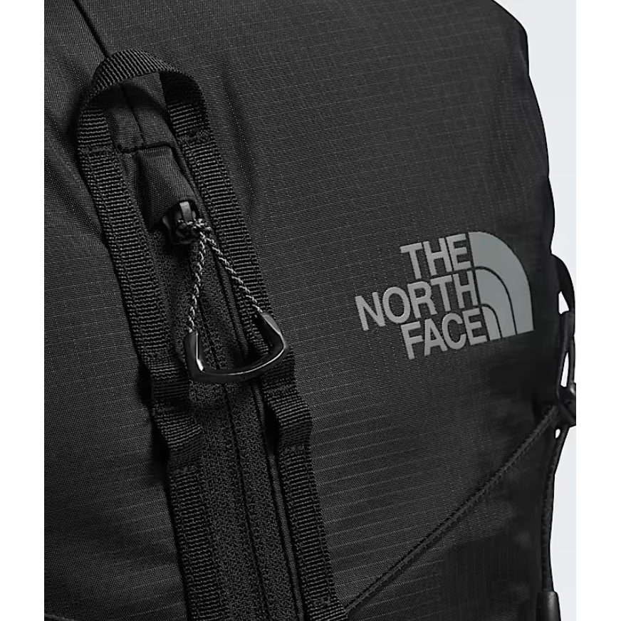 #color_tnf-black