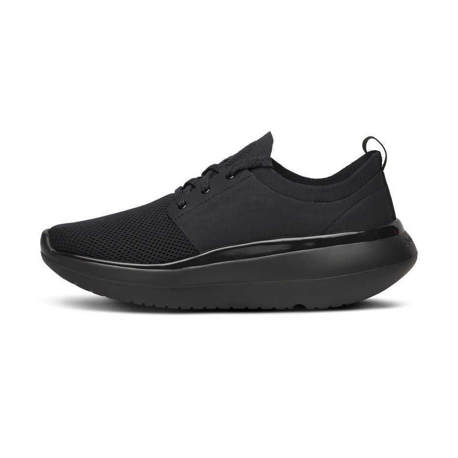 OOFOS Women's OOMY Stride Shoe in Black