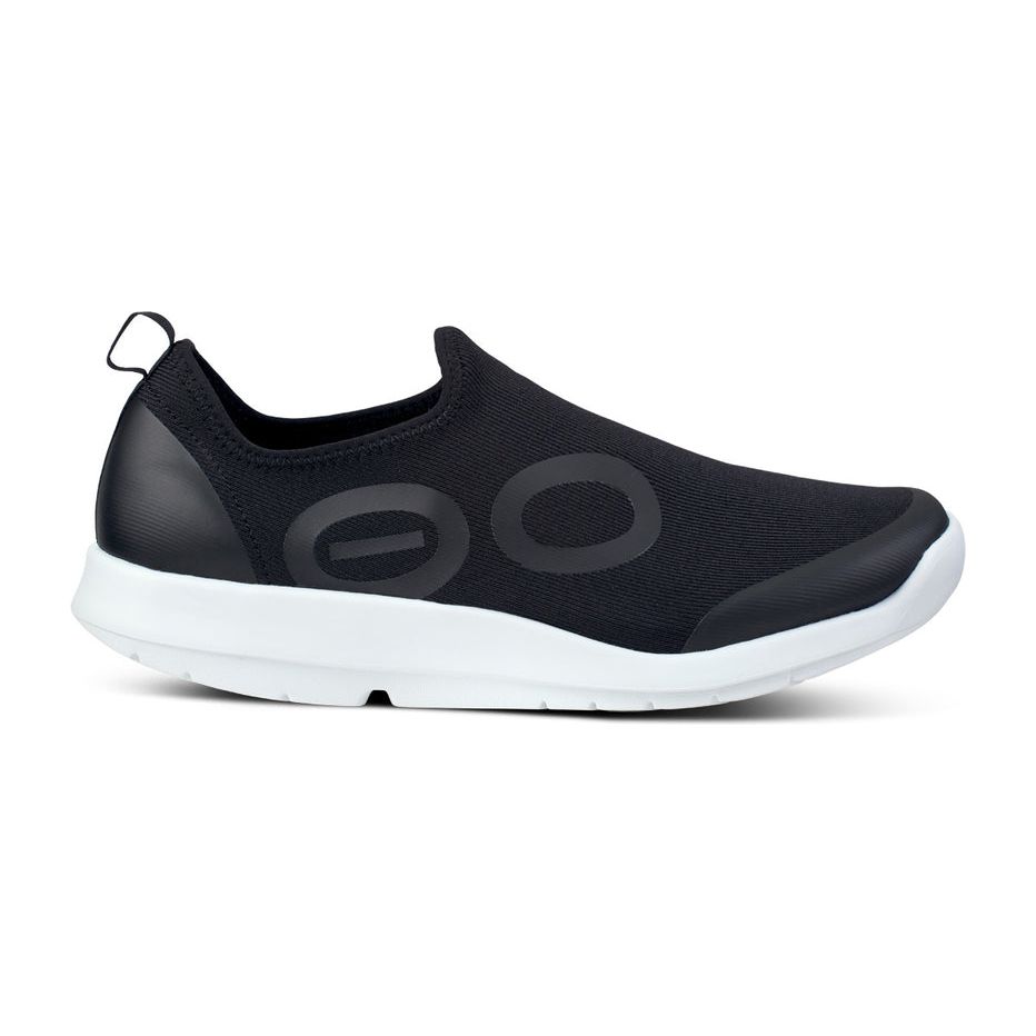 OOFOS Men's OOmg Sport Low Shoe in White/Black Men's Footwear