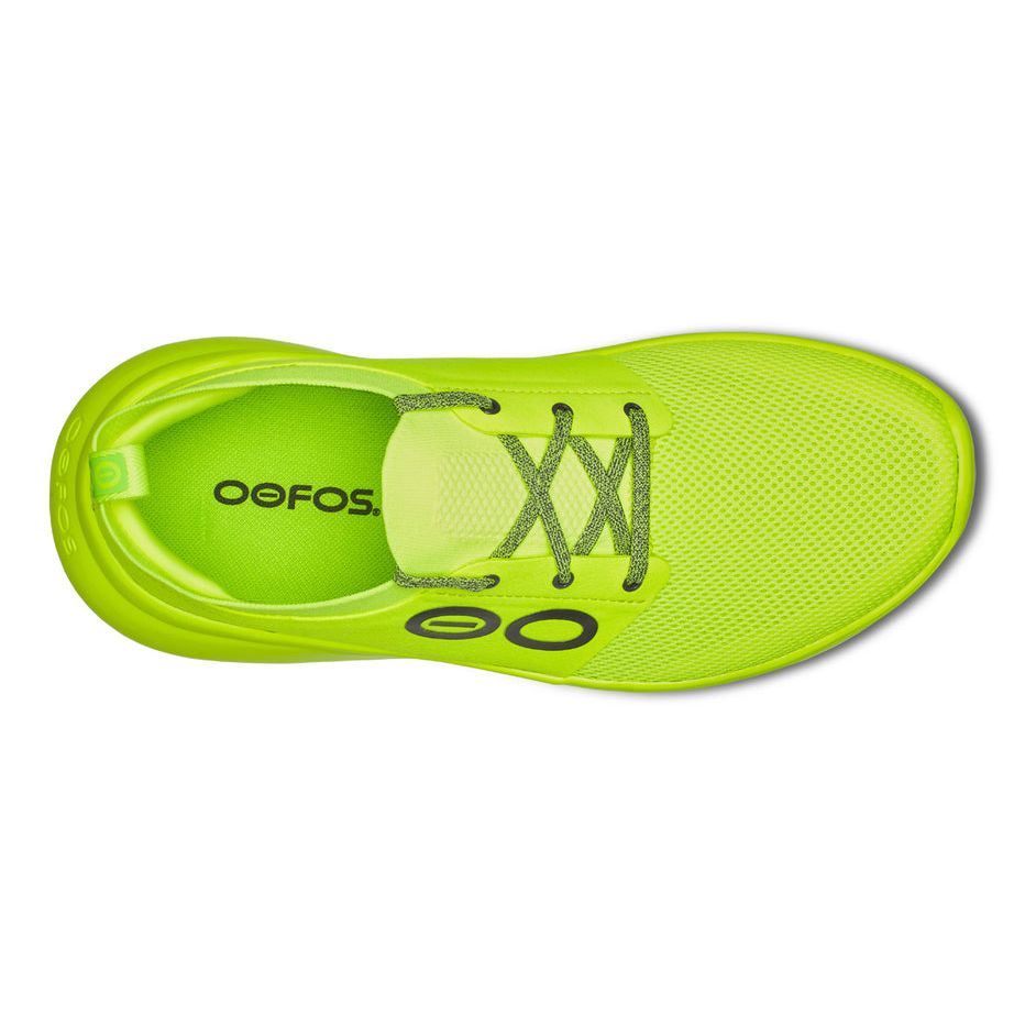 OOFOS Men's OOMY Stride Shoe in Electro