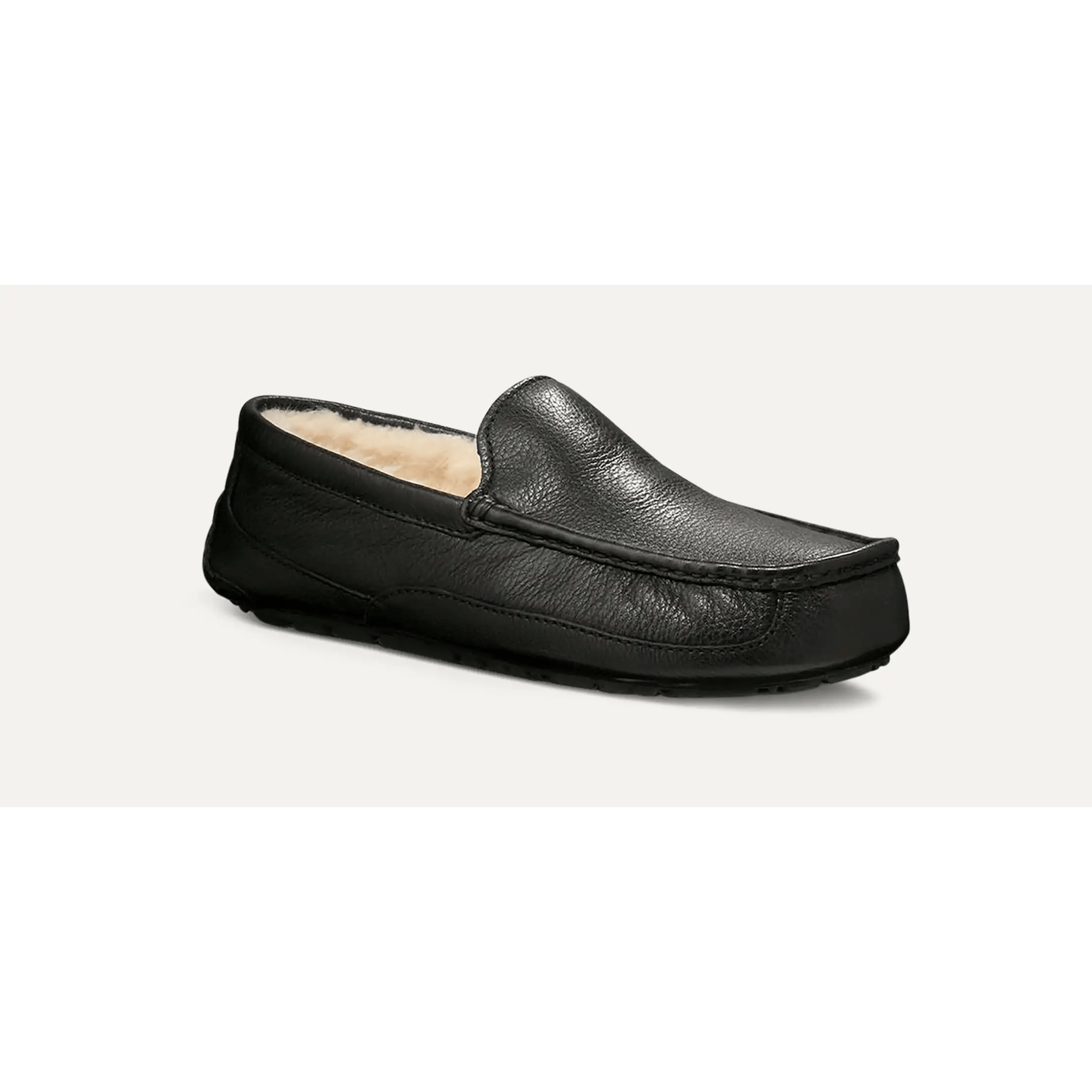 UGG Men's Ascot Wide in Black
