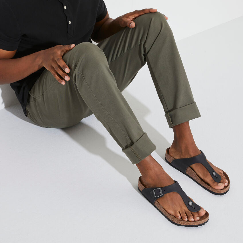 Birkenstock Gizeh Oiled Leather Sandal in Black Women's Footwear