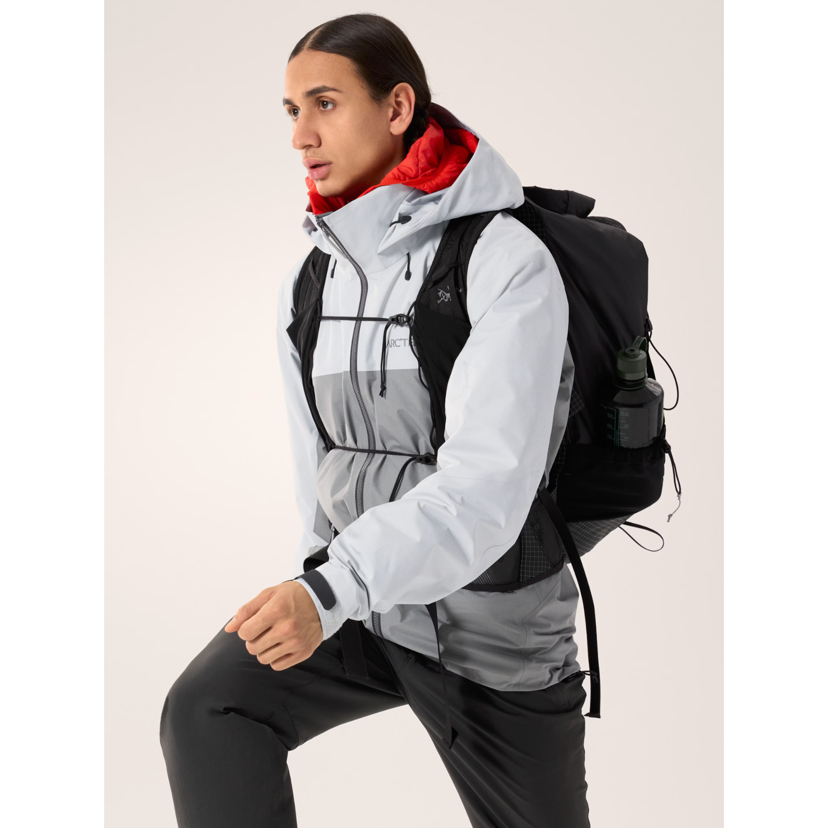 #color_solitude-void