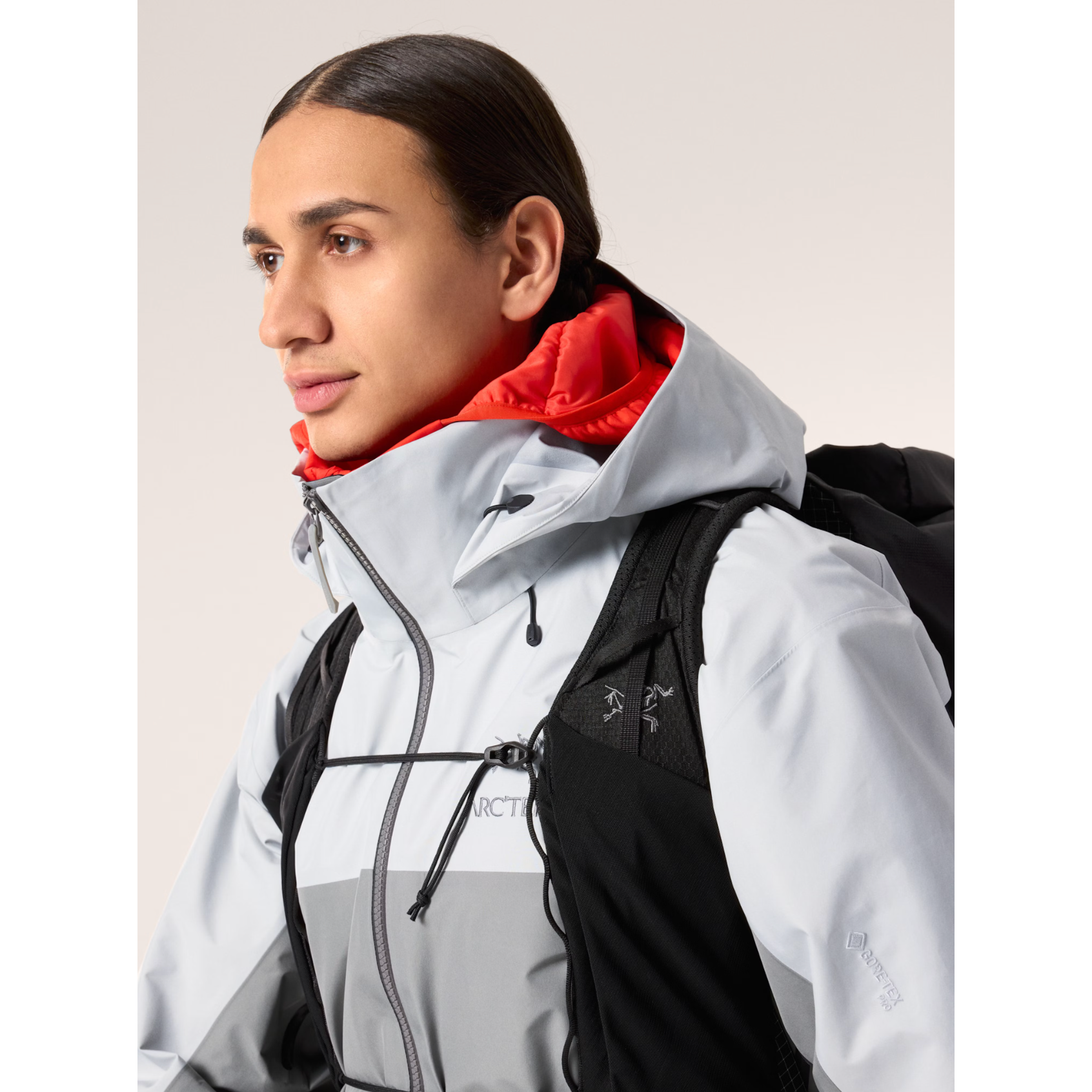 #color_solitude-void