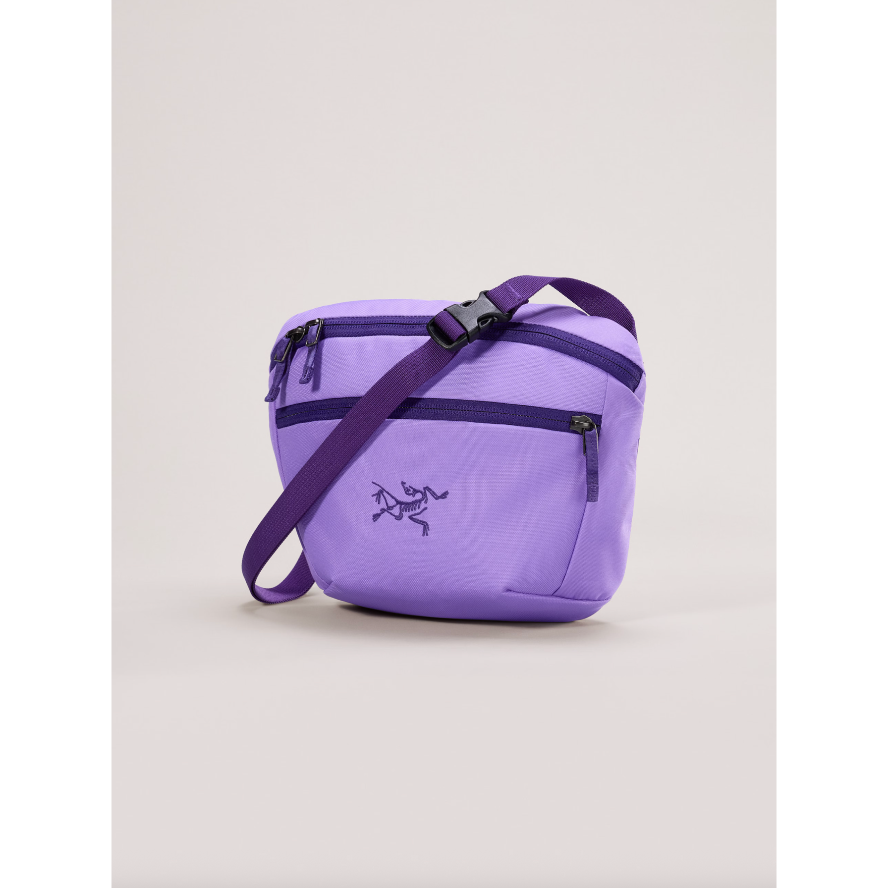 Arc'teryx Mantis 2 Waist Pack in Aster/Azalea