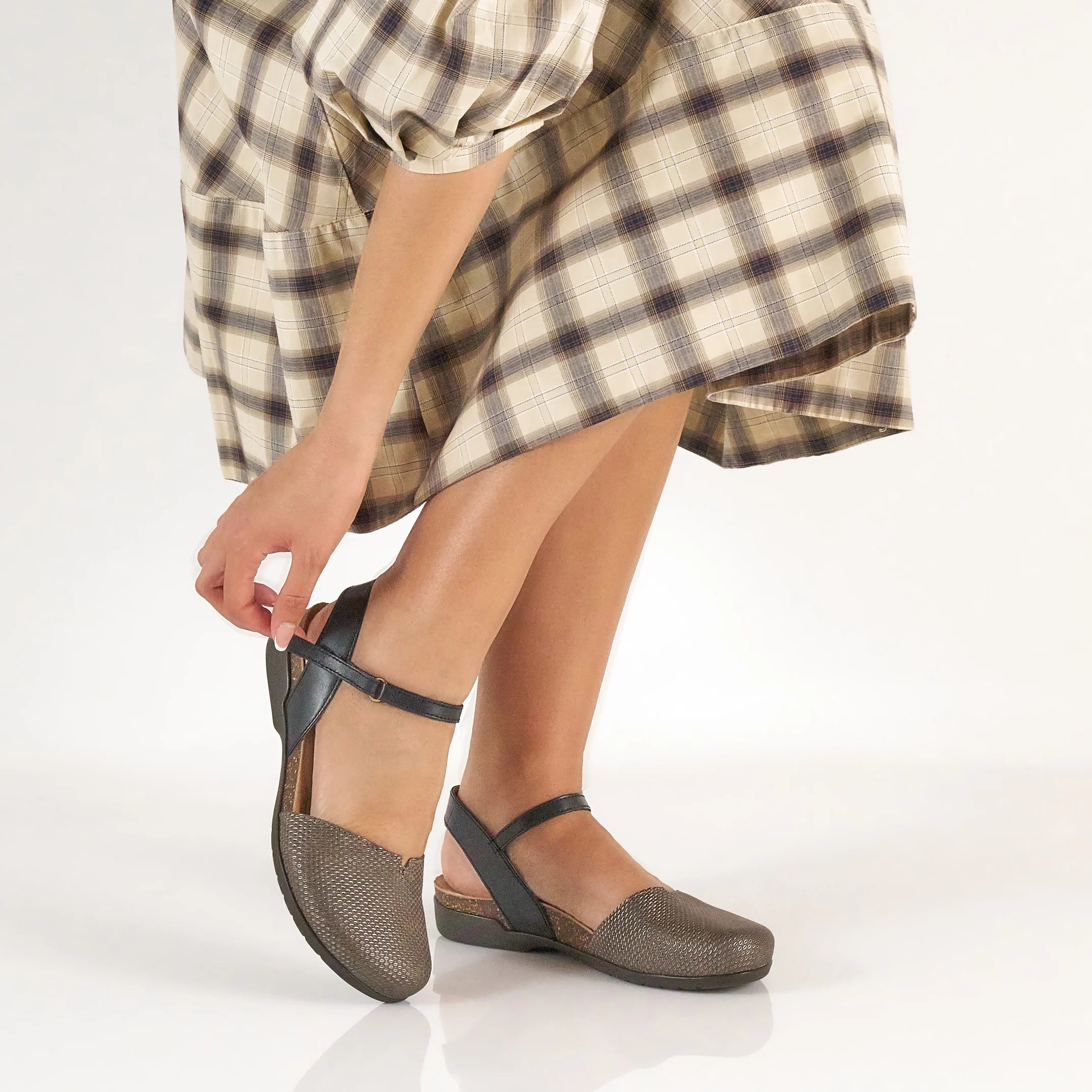 #color_grey-pewter