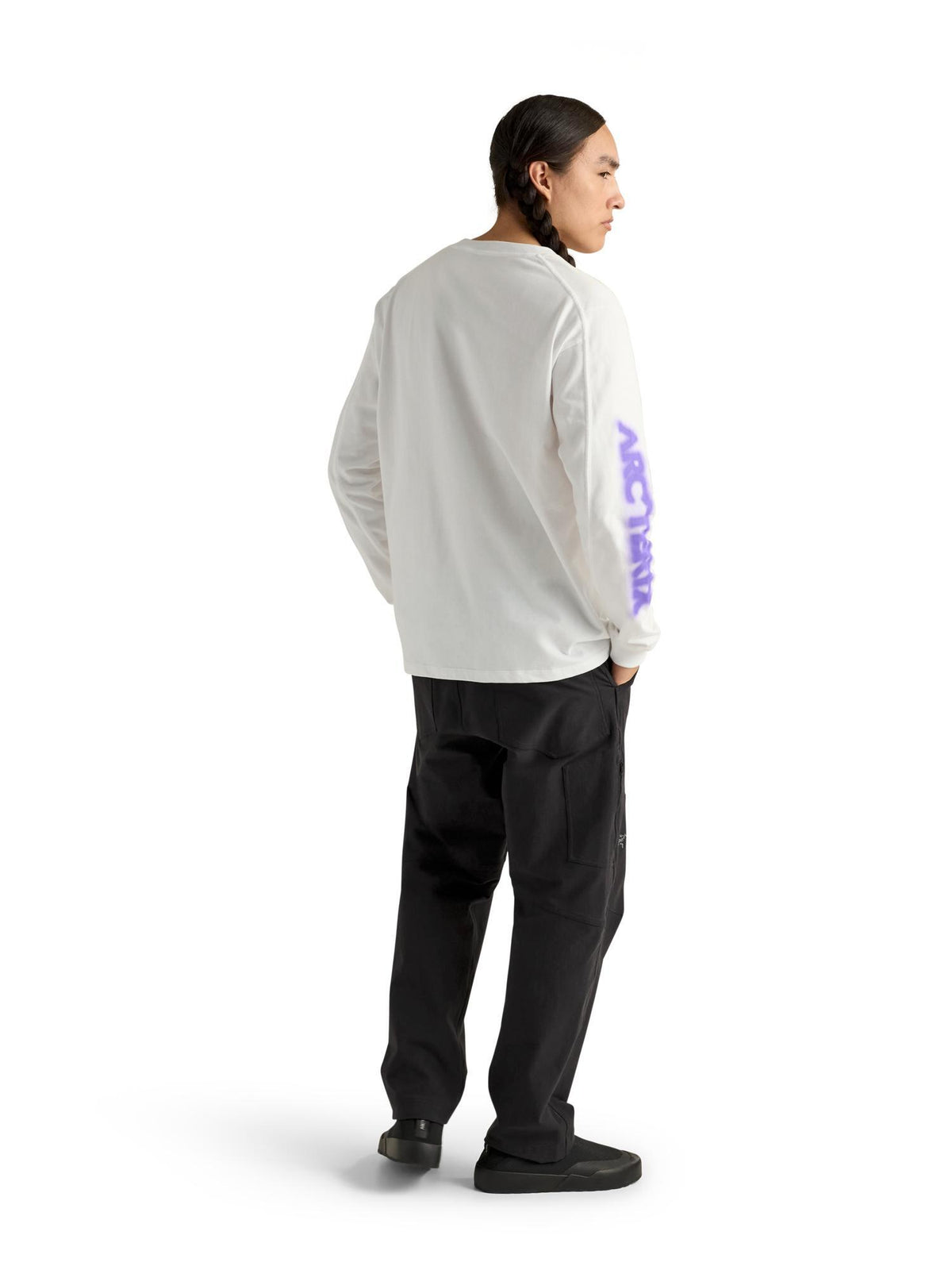 #color_white-light-violet
