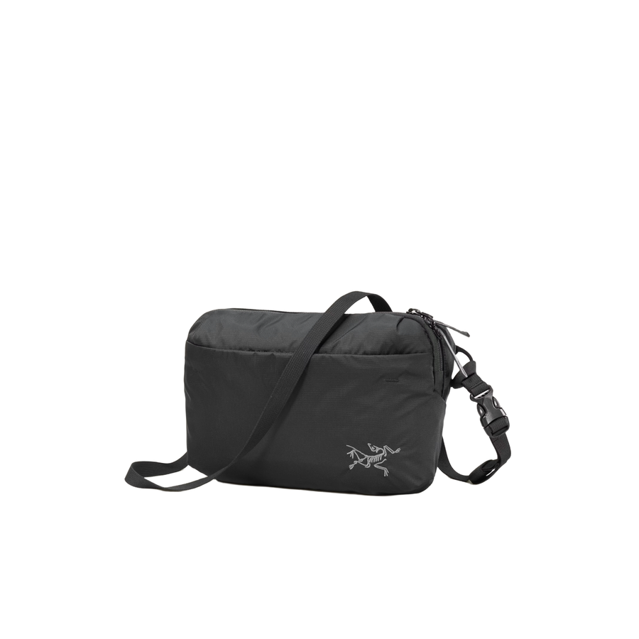 Apparel & Accessories