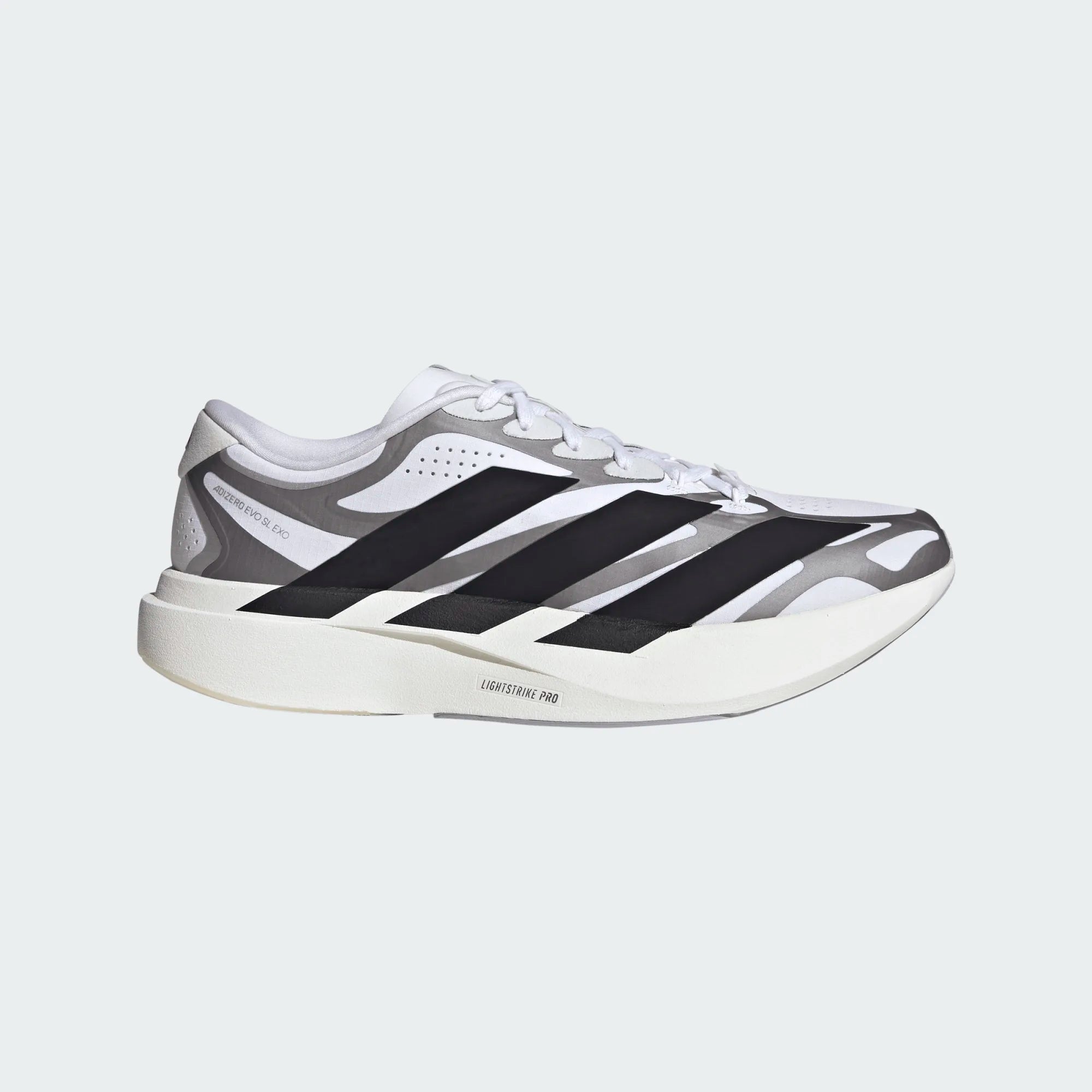 #color_cloud-white-core-black-iron-metallic