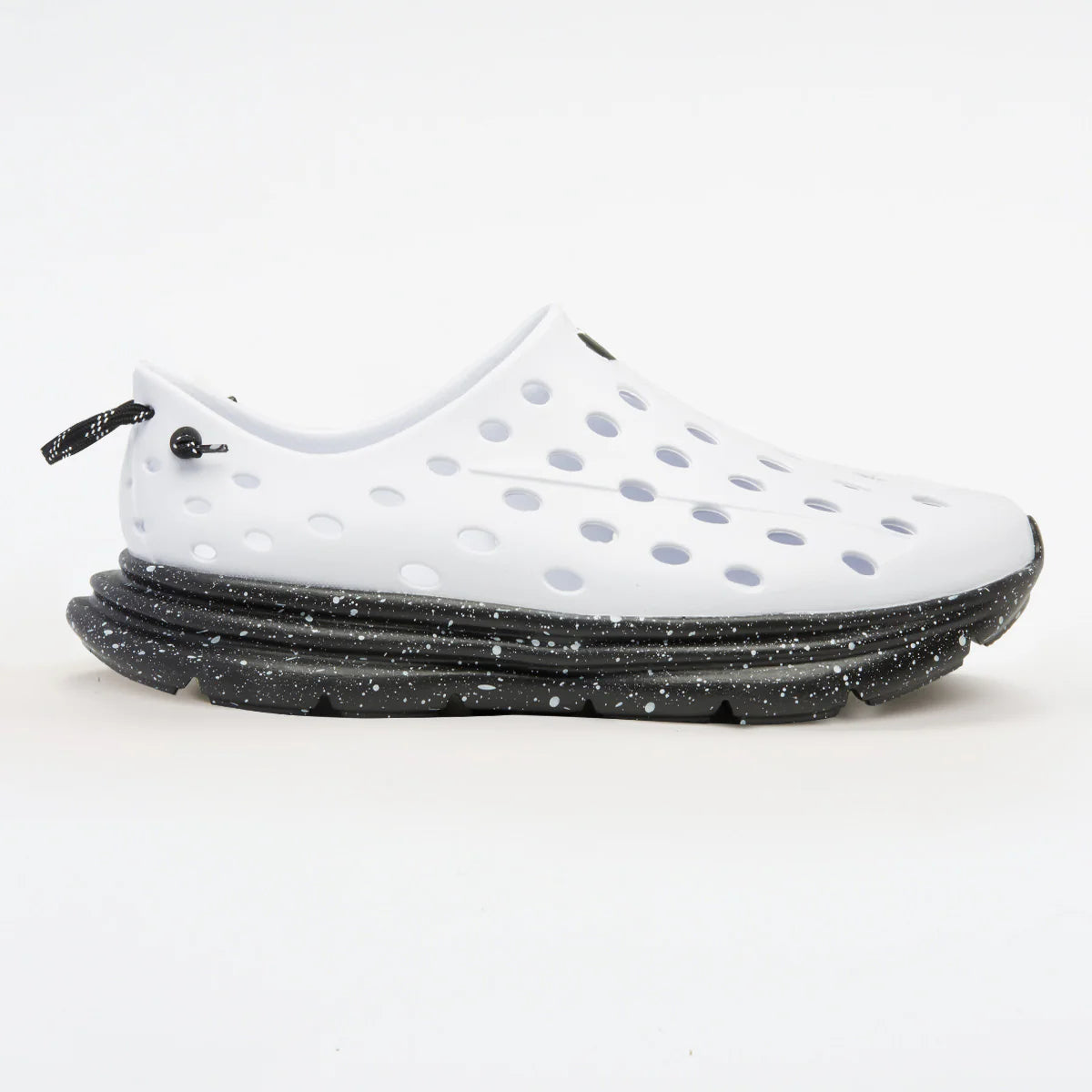 #color_white-black-speckle