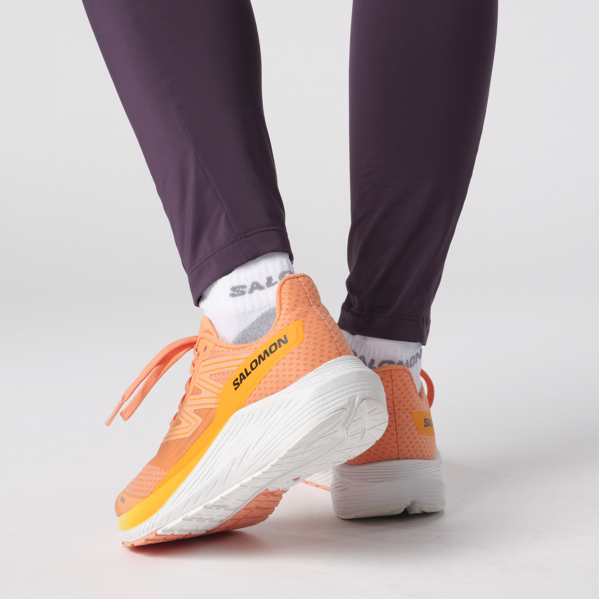 Salomon Women's Aero Blaze in Cantaloupe Zinna White Women's Footwear