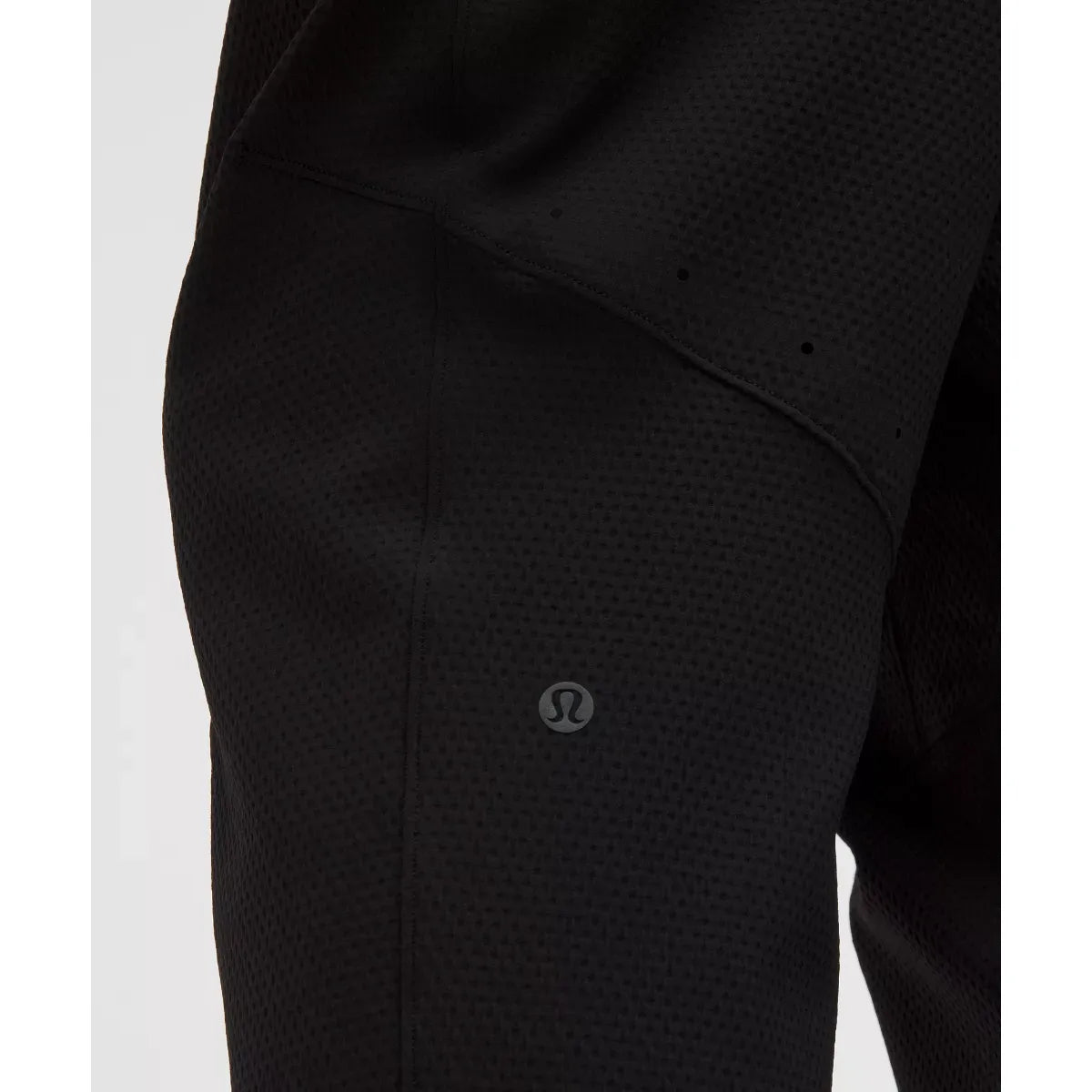 Lululemon Men's License to Train Textured Jogger Regular | Black