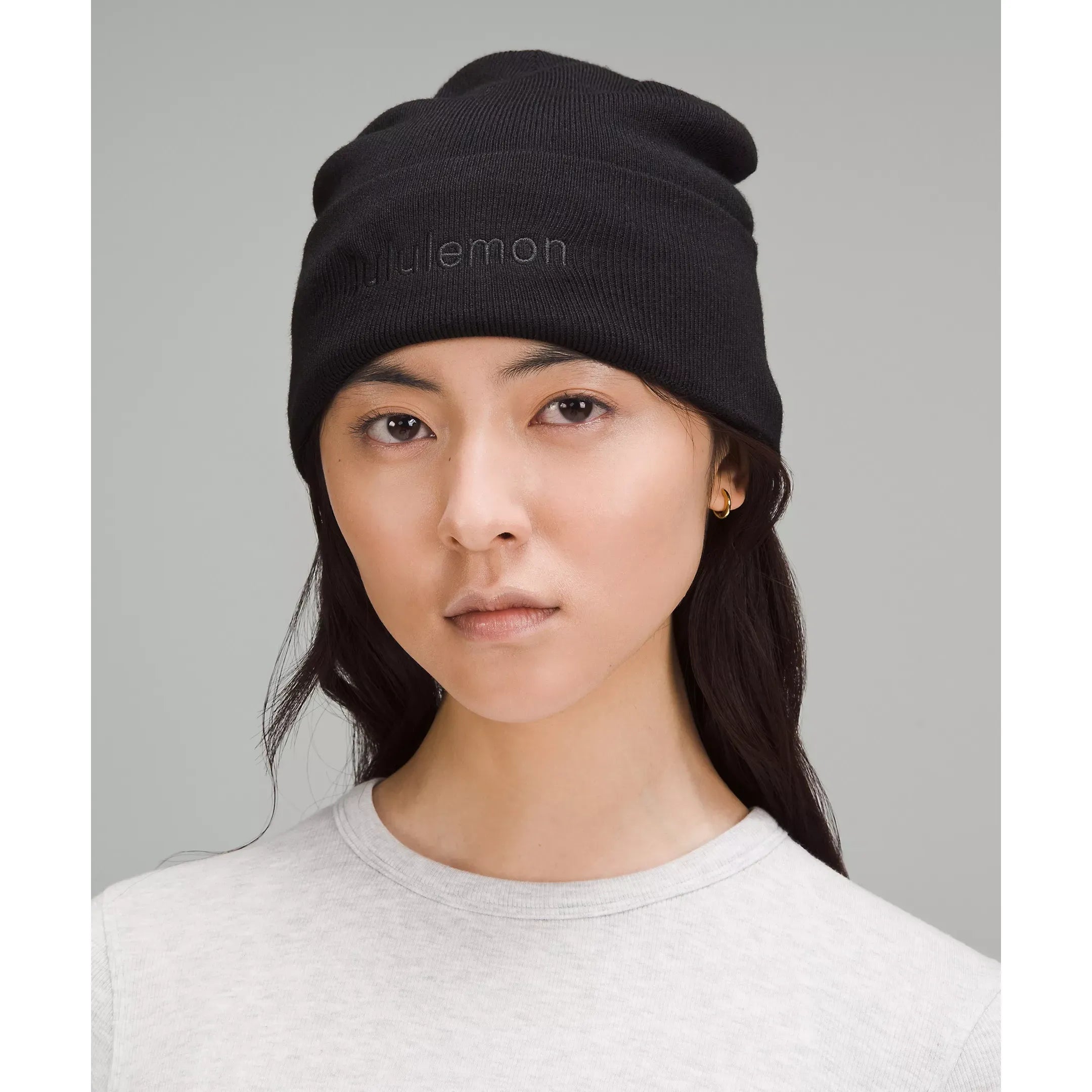 Lululemon Warm Revelation Beanie Wordmark | Black
