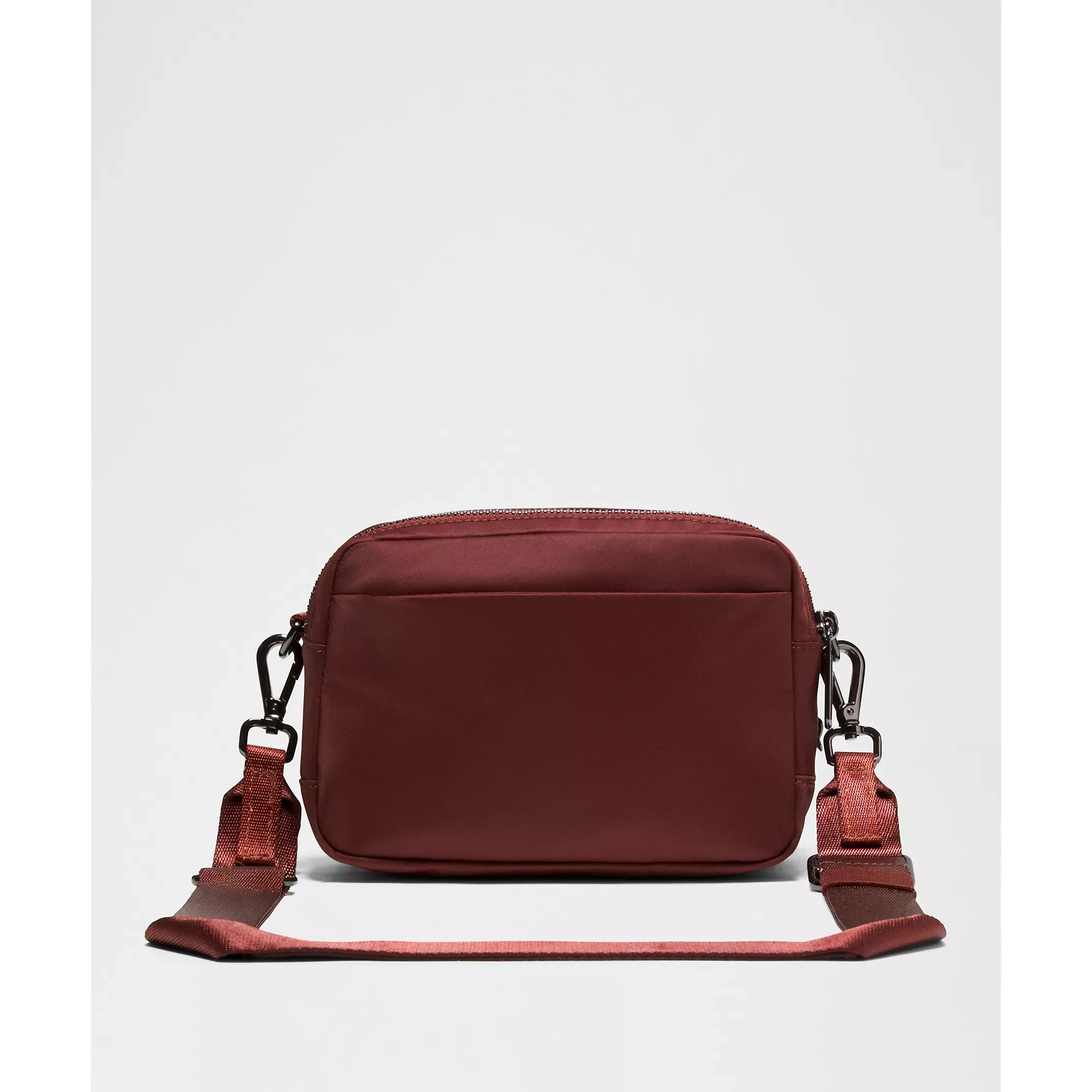 Lululemon Everywhere Crossbody Bag 2L Metal Hardware in Rockwood/Gunmetal