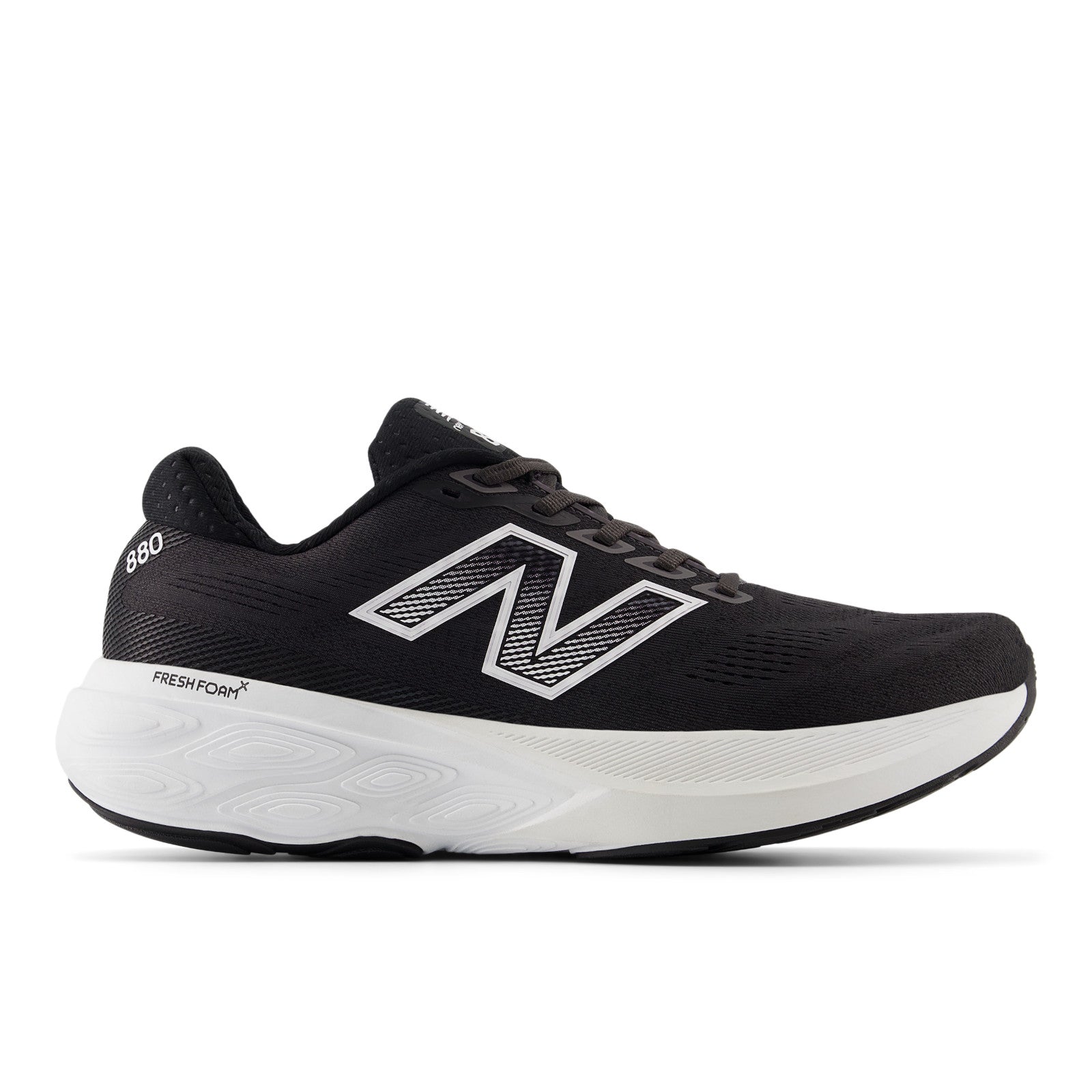 New Balance Men's Fresh Foam X 880v15 in Black with NB 103 White and Reflection