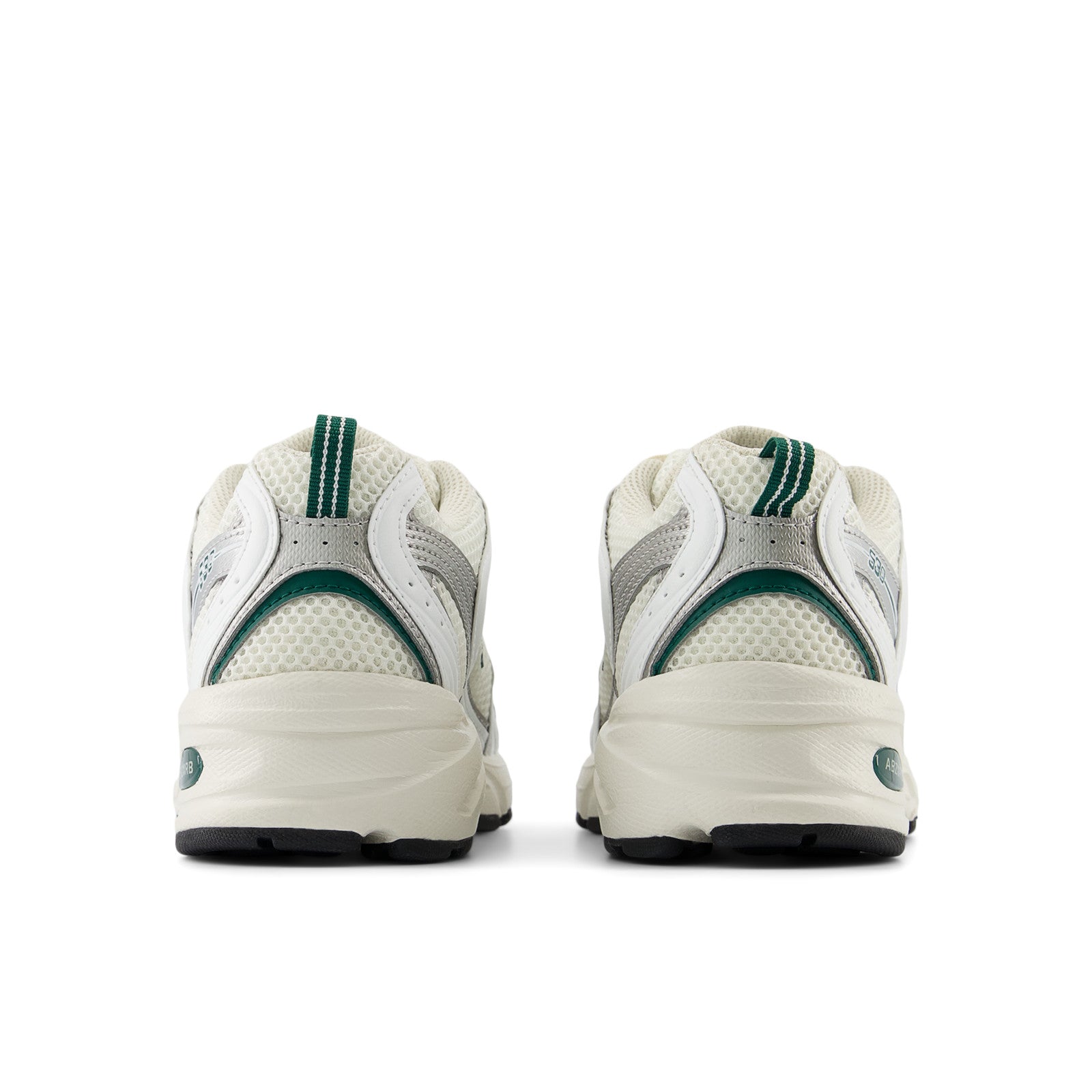 #color_sea-salt-with-white-and-marsh-green