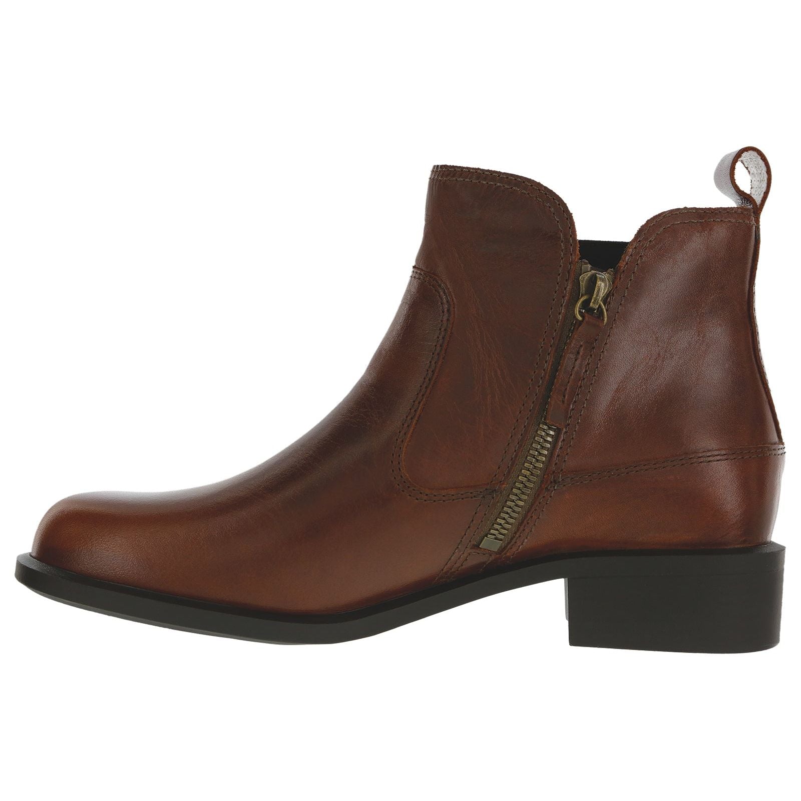 SAS Women's Mojo Ankle Bootie in Walnut