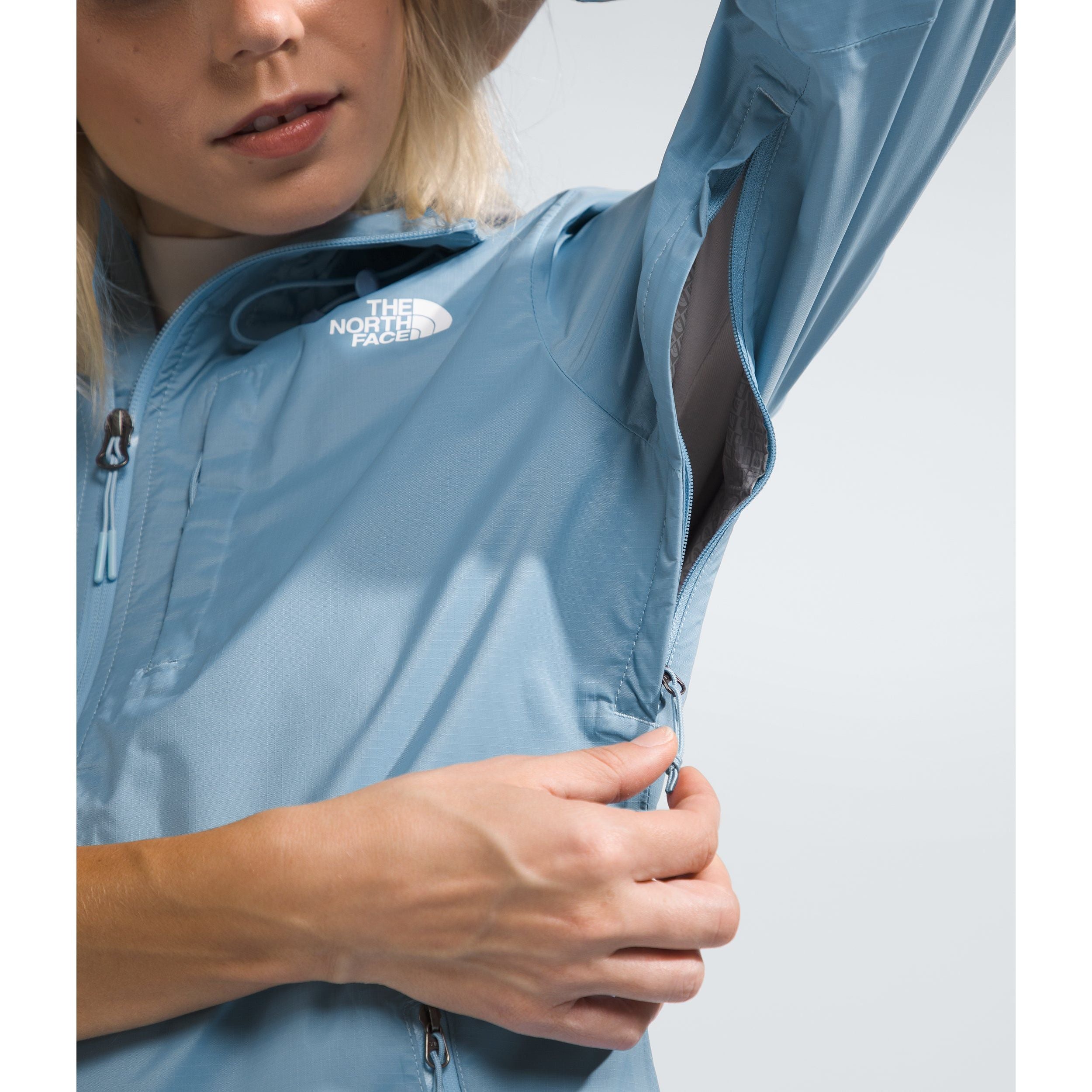 The North Face Women’s Alta Vista Jacket in Steel Blue Women's Apparel