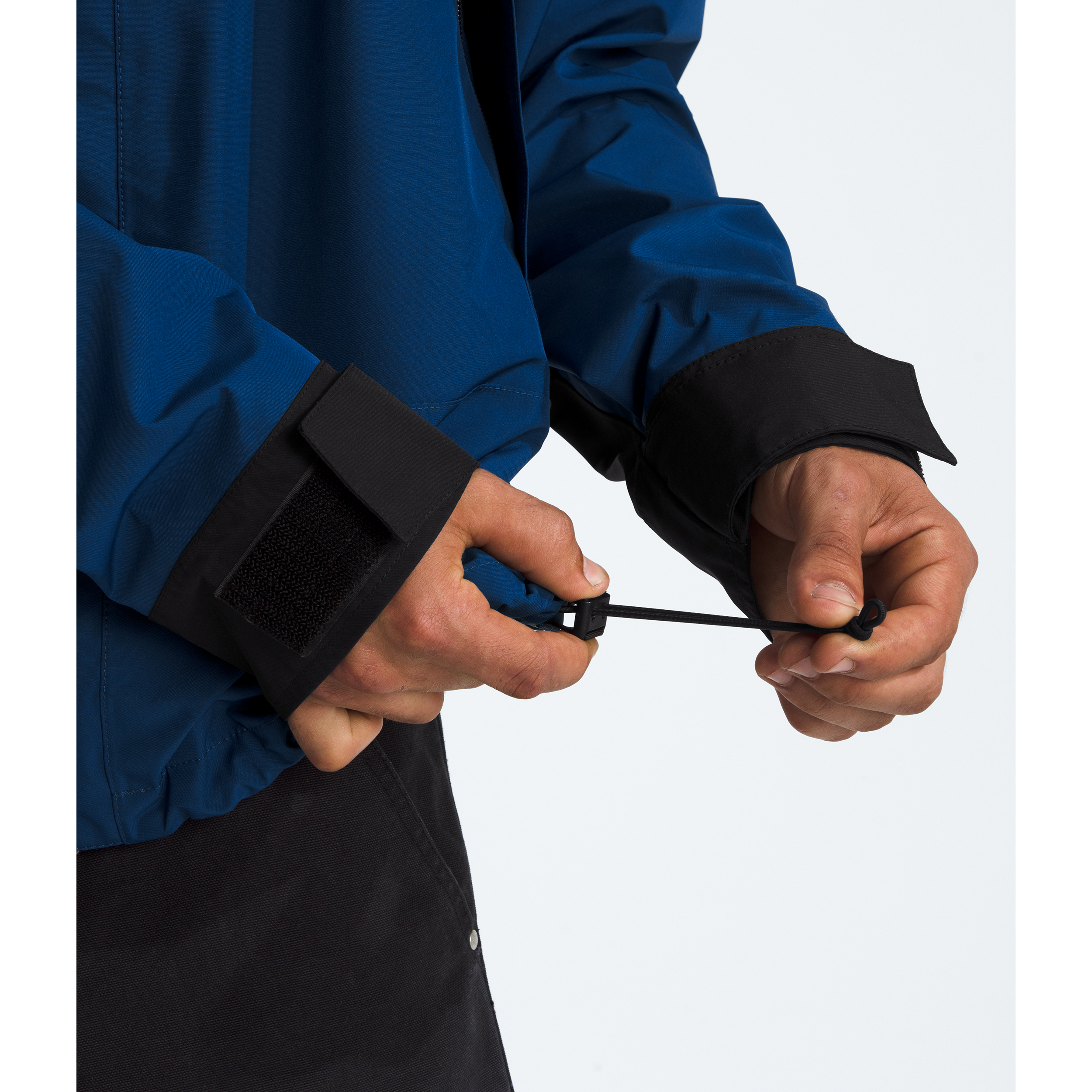 #color_estate-blue-tnf-black