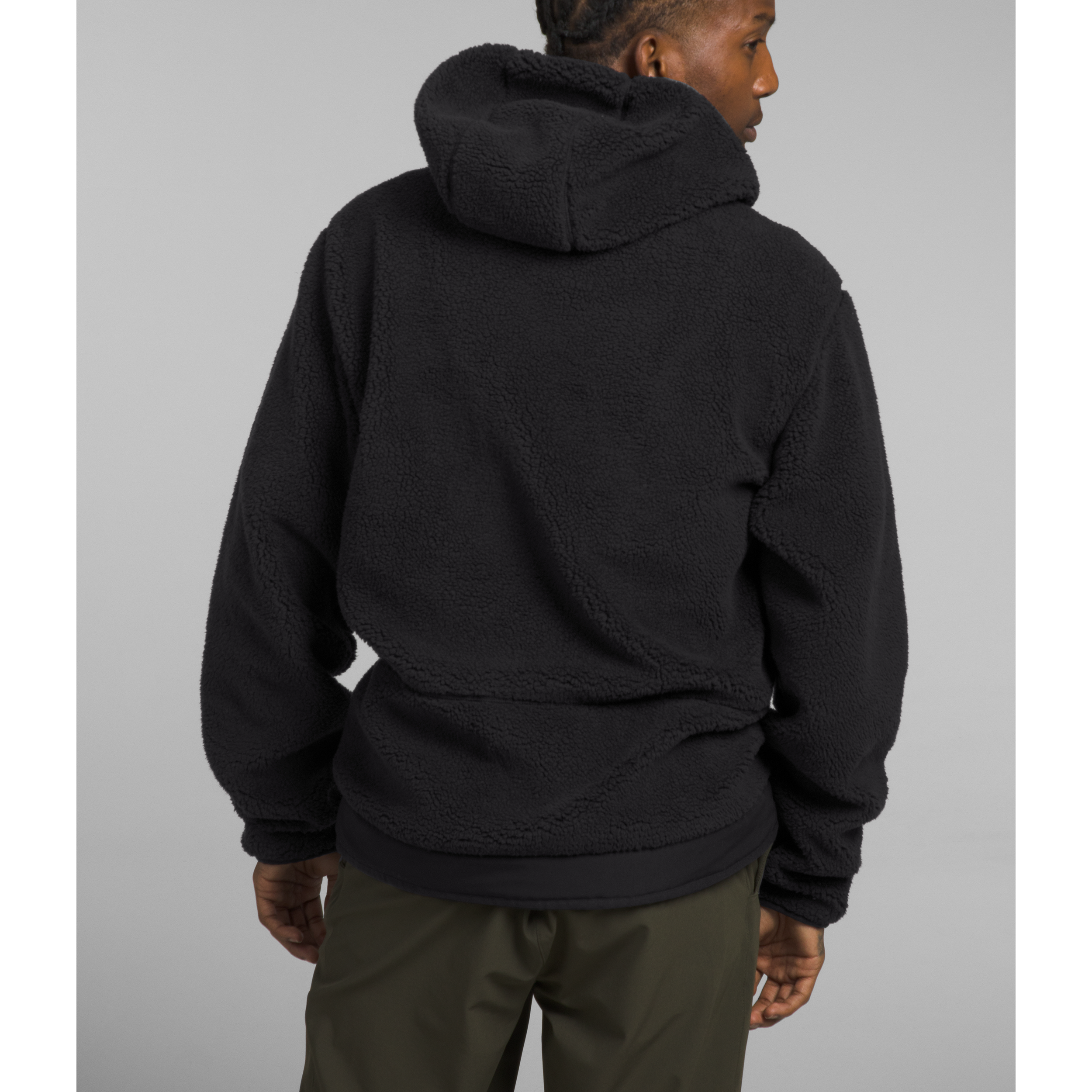 The North Face Men's Campshire Fleece Hoodie in Black Men's Apparel