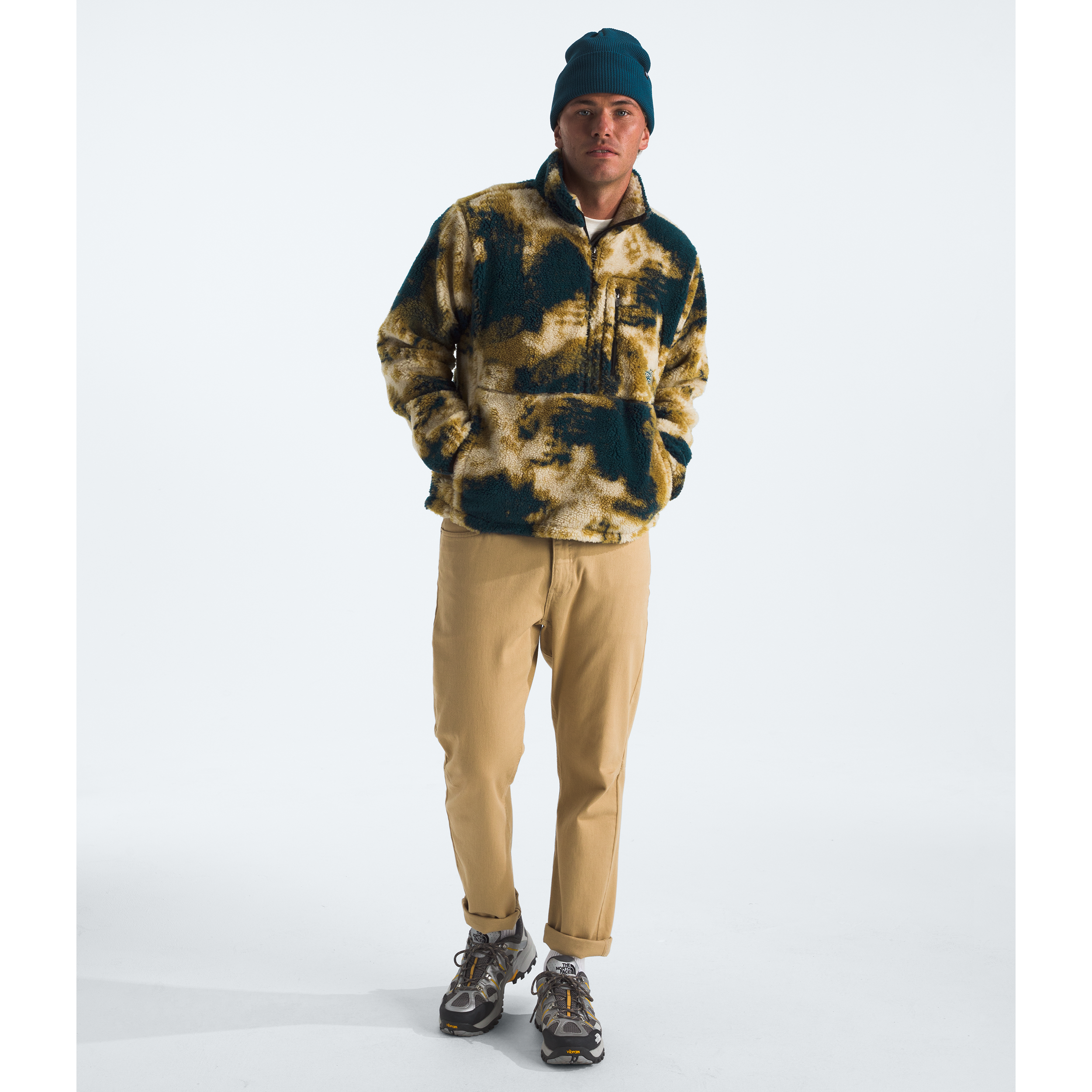 #color_midnight-petrol-tnf-bleach-dye-print-tnf-black
