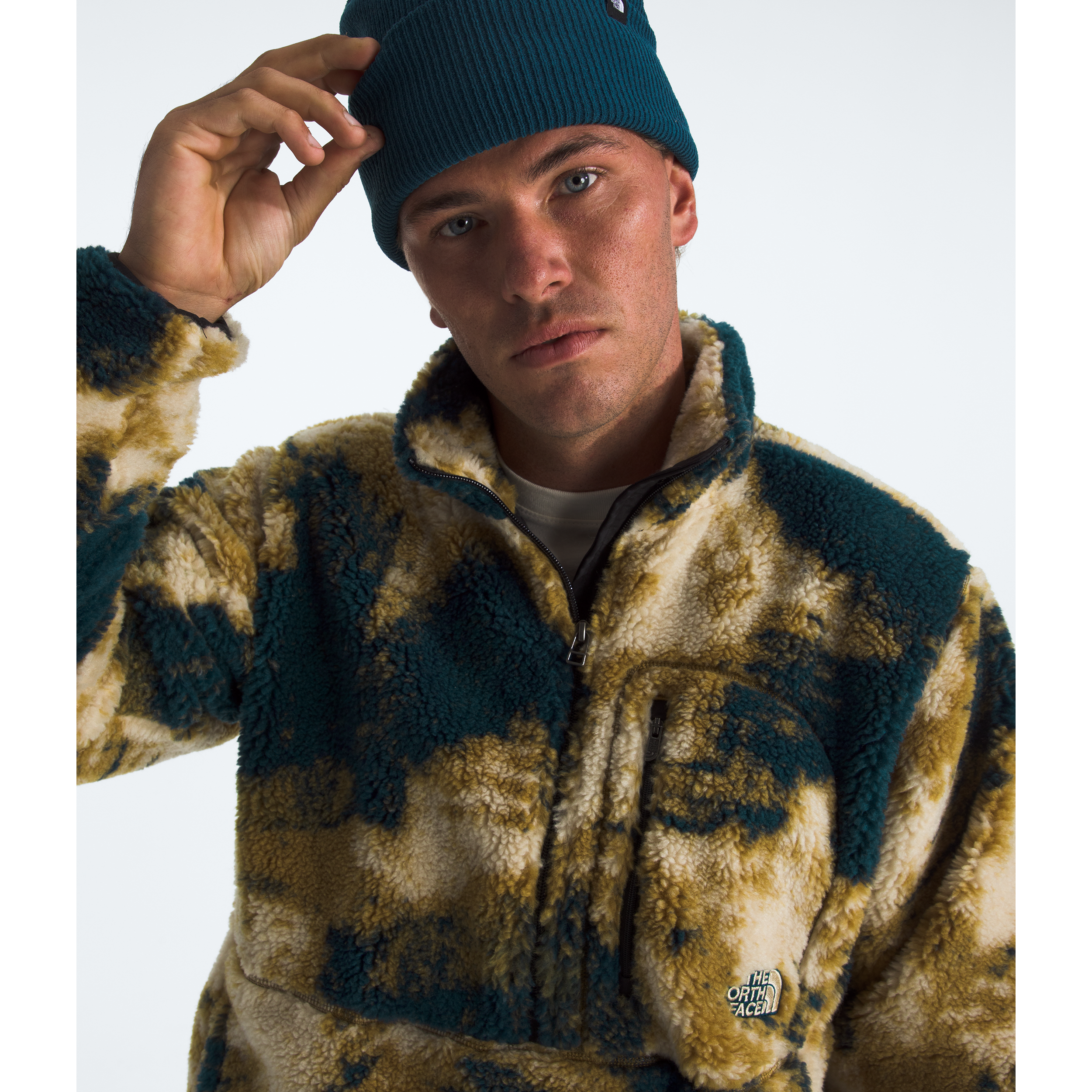 #color_midnight-petrol-tnf-bleach-dye-print-tnf-black