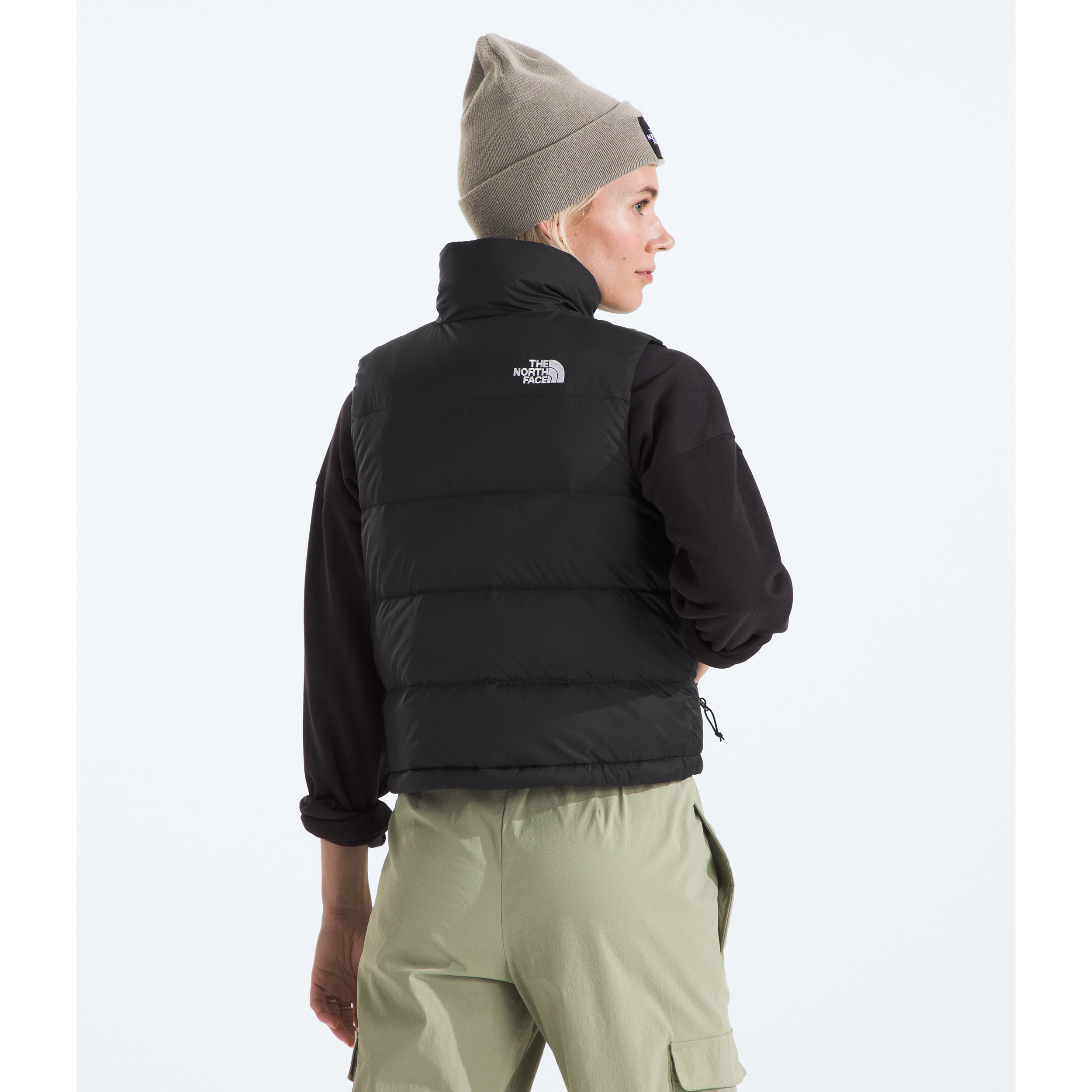 #color_tnf-black