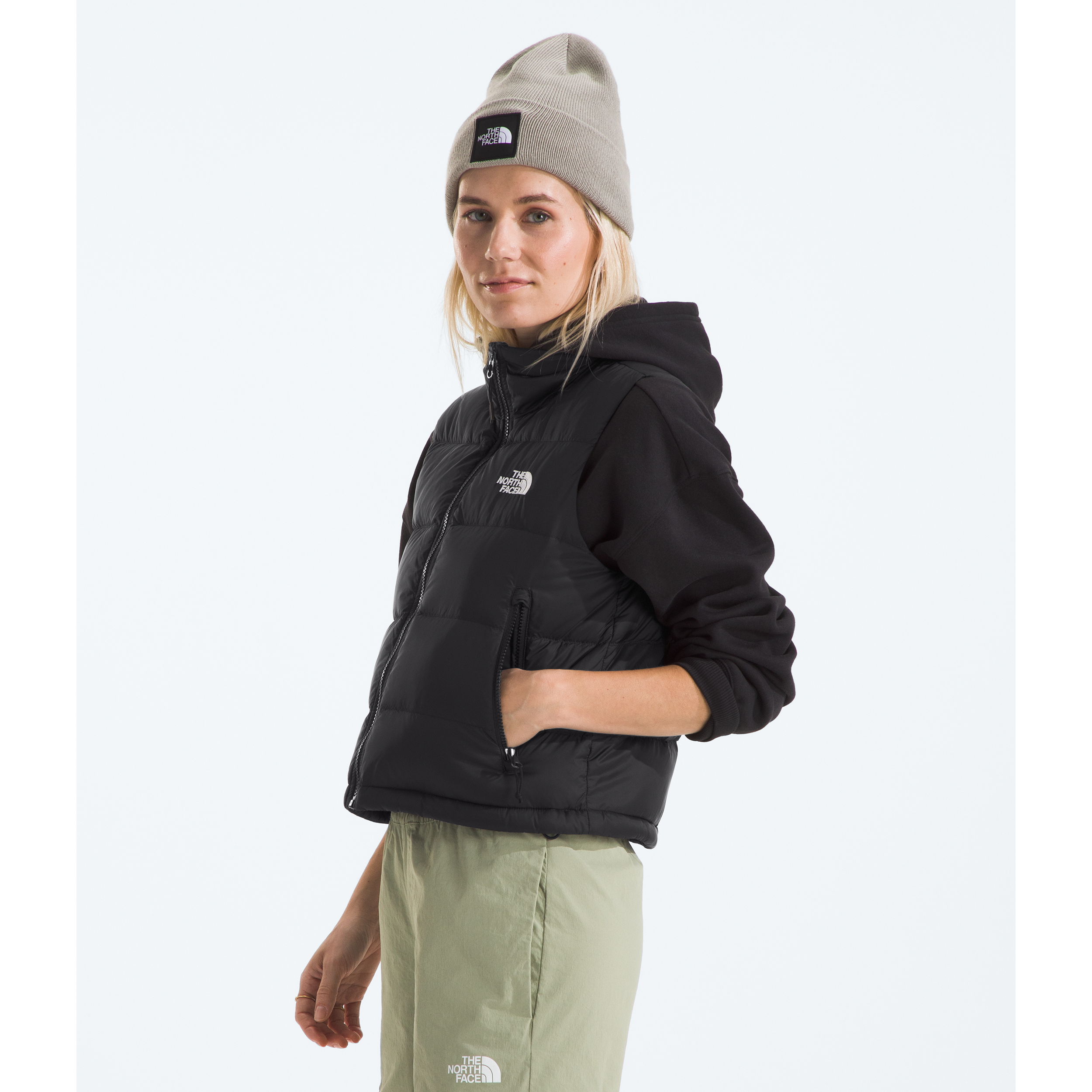#color_tnf-black