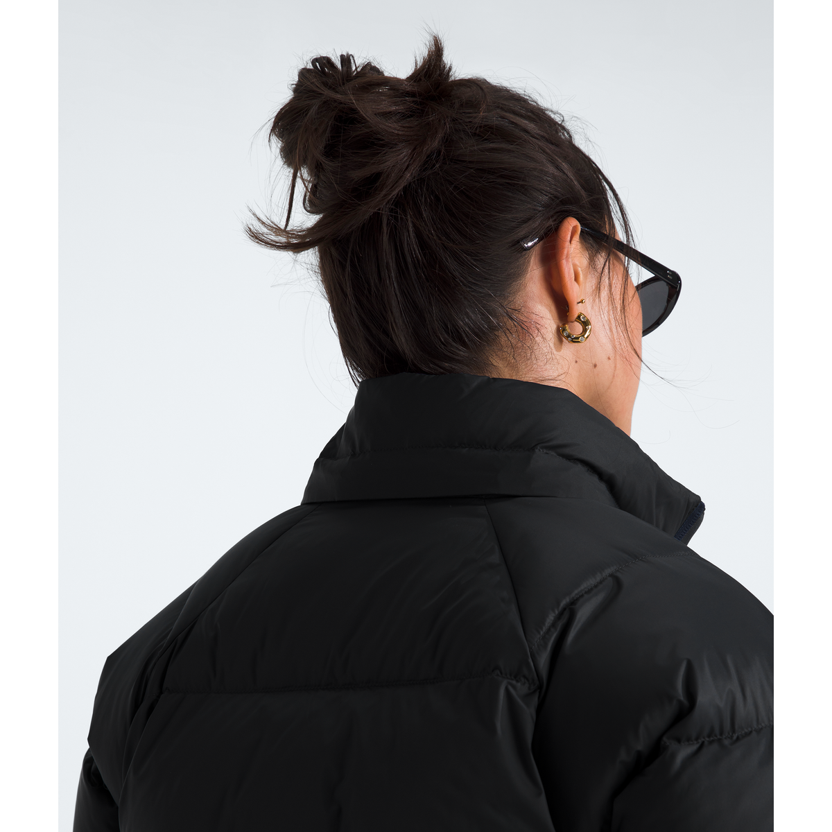 #color_tnf-black