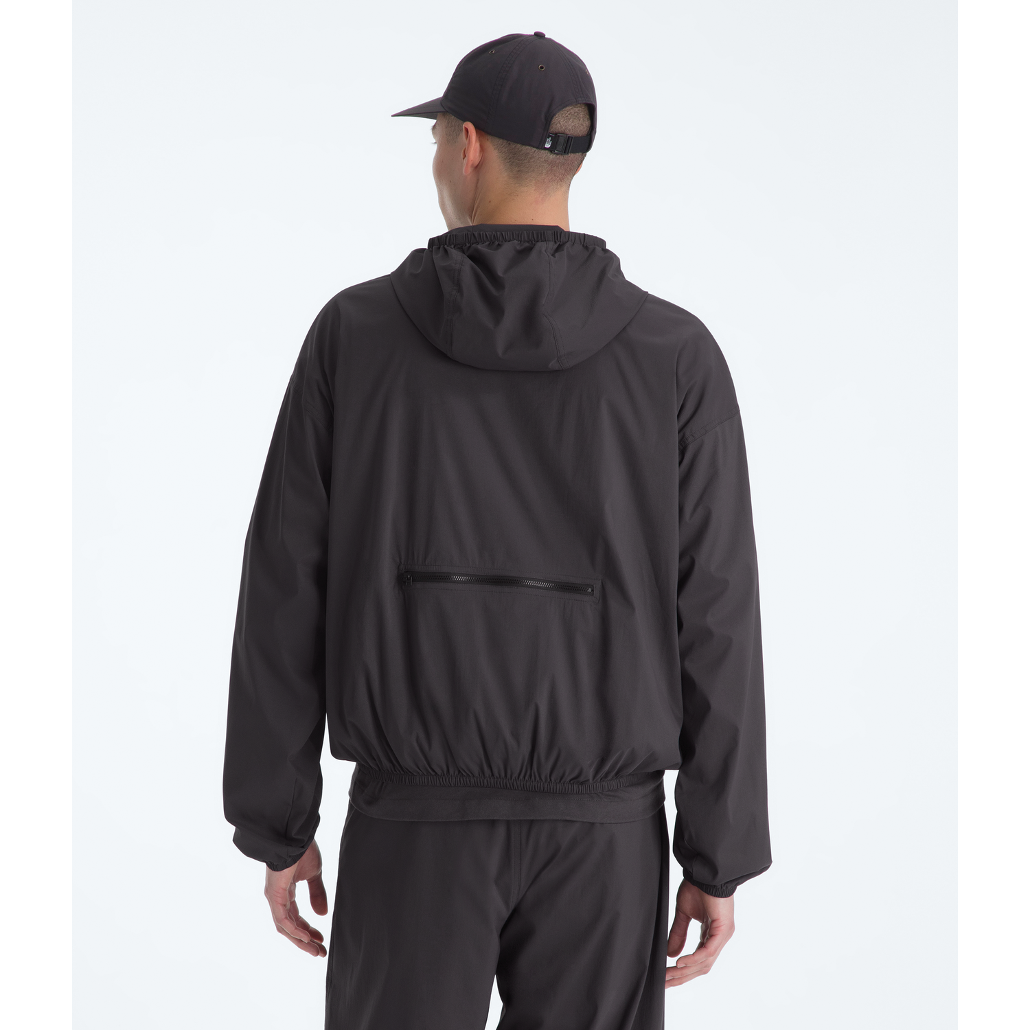 The North Face Men's Red Box Packable Hooded Wind Jacket in Obsidian