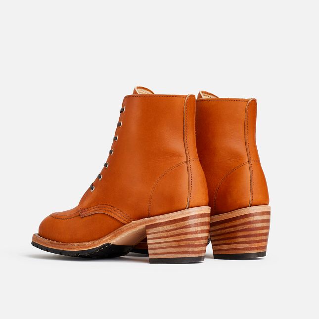Red Wing Women's Clara Heeled Boot in Oro Legacy Leather