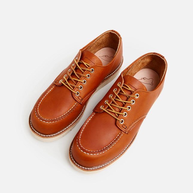 Red Wing Men's Shop Moc Oxford in Oro Legacy Leather