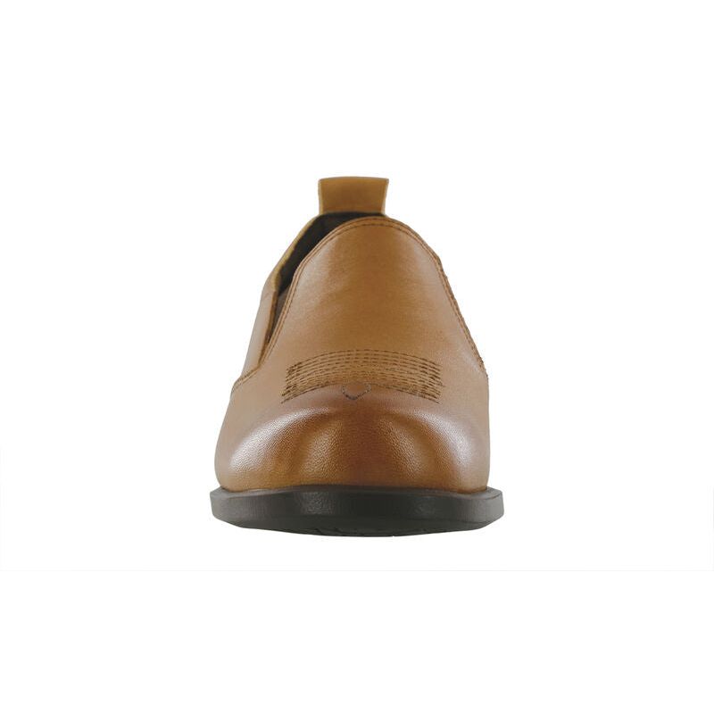 SAS Women's Saddle Oxford Dress Shoe in Hazel